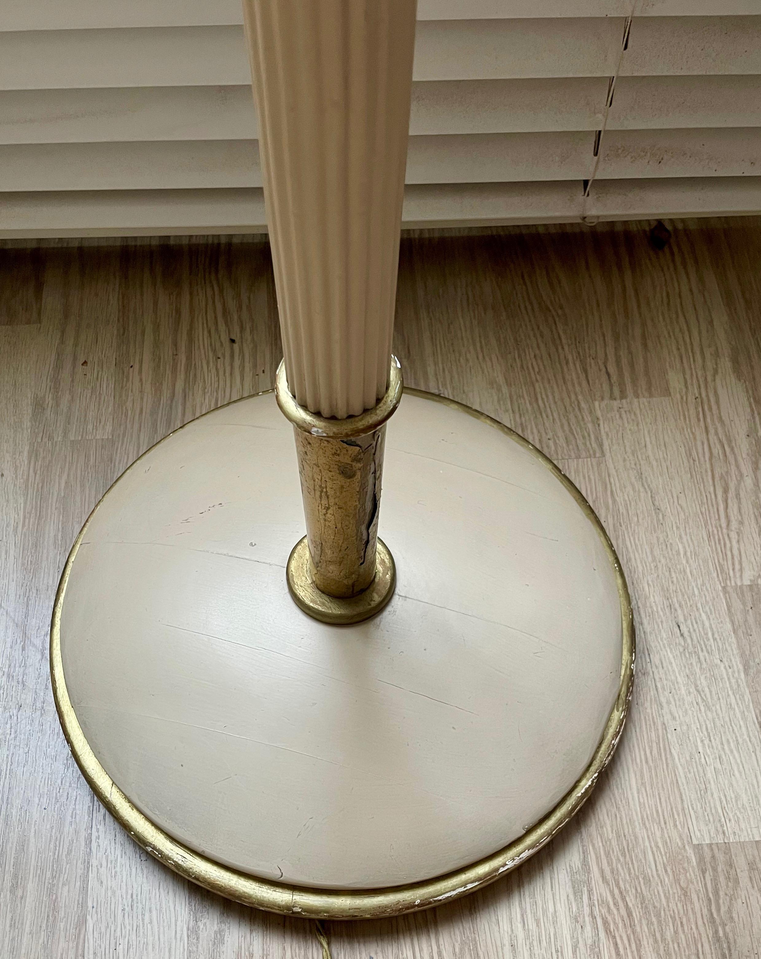 Art Deco Cream Lacquered Floor Lamp Attributed to Dominique, France 1935. For Sale 2