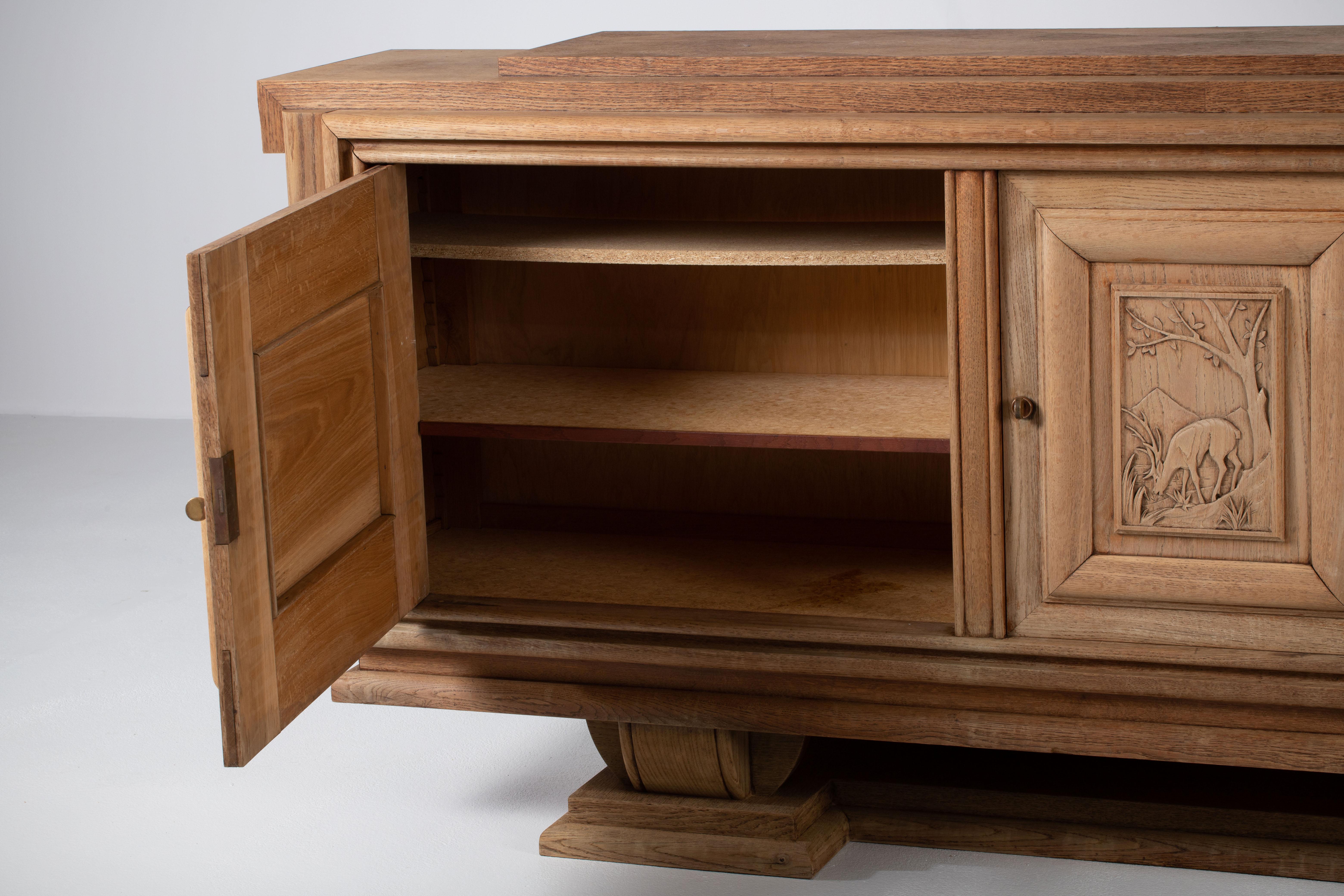Art Deco Credenza in Solid Oak, Rustic, France, 1940s For Sale 5