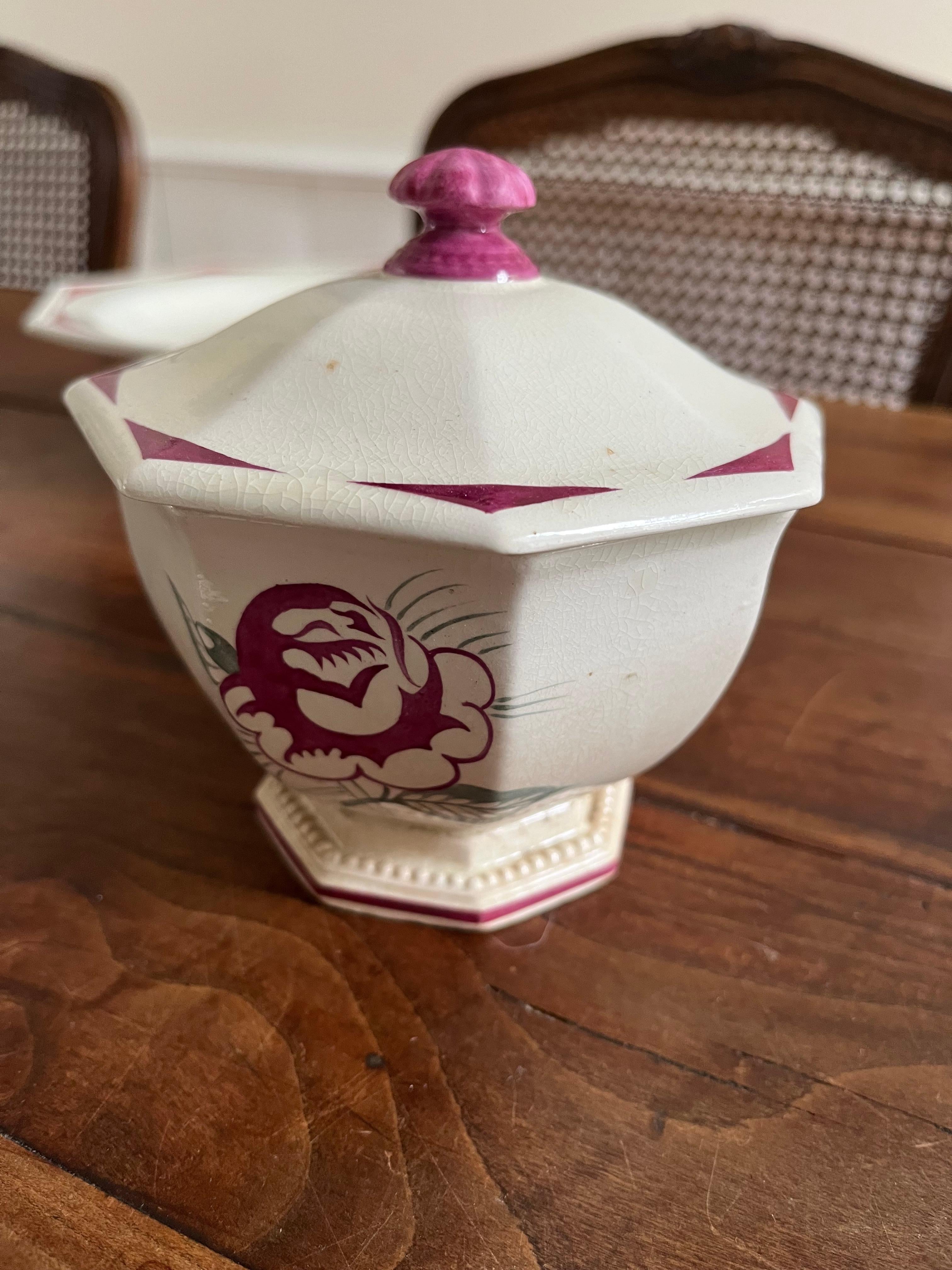Vajilla Art Déco de loza Creil et Montereau de 43 piezas siglo XX en venta