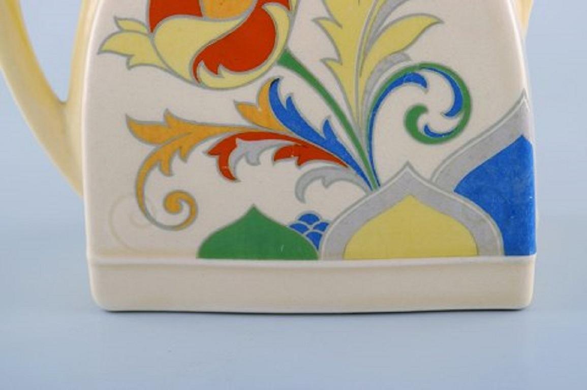 Art Deco Cresta Teapot in Hand Painted Porcelain. Royal Doulton, England In Good Condition In København, Copenhagen