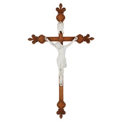 Art Deco Crucifix in oak and porcelain, Belgium ca. 1930