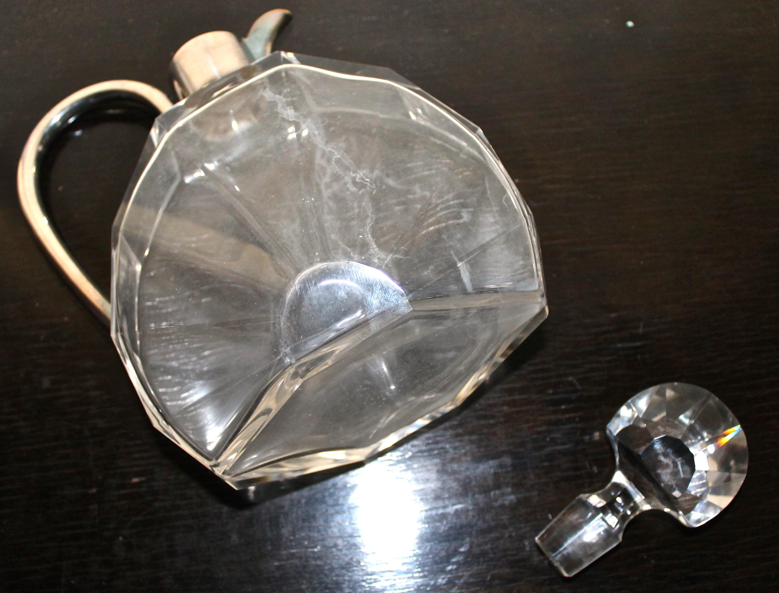 Sfaccettato Decanter in cristallo e argento Art Deco di Scherk in vendita