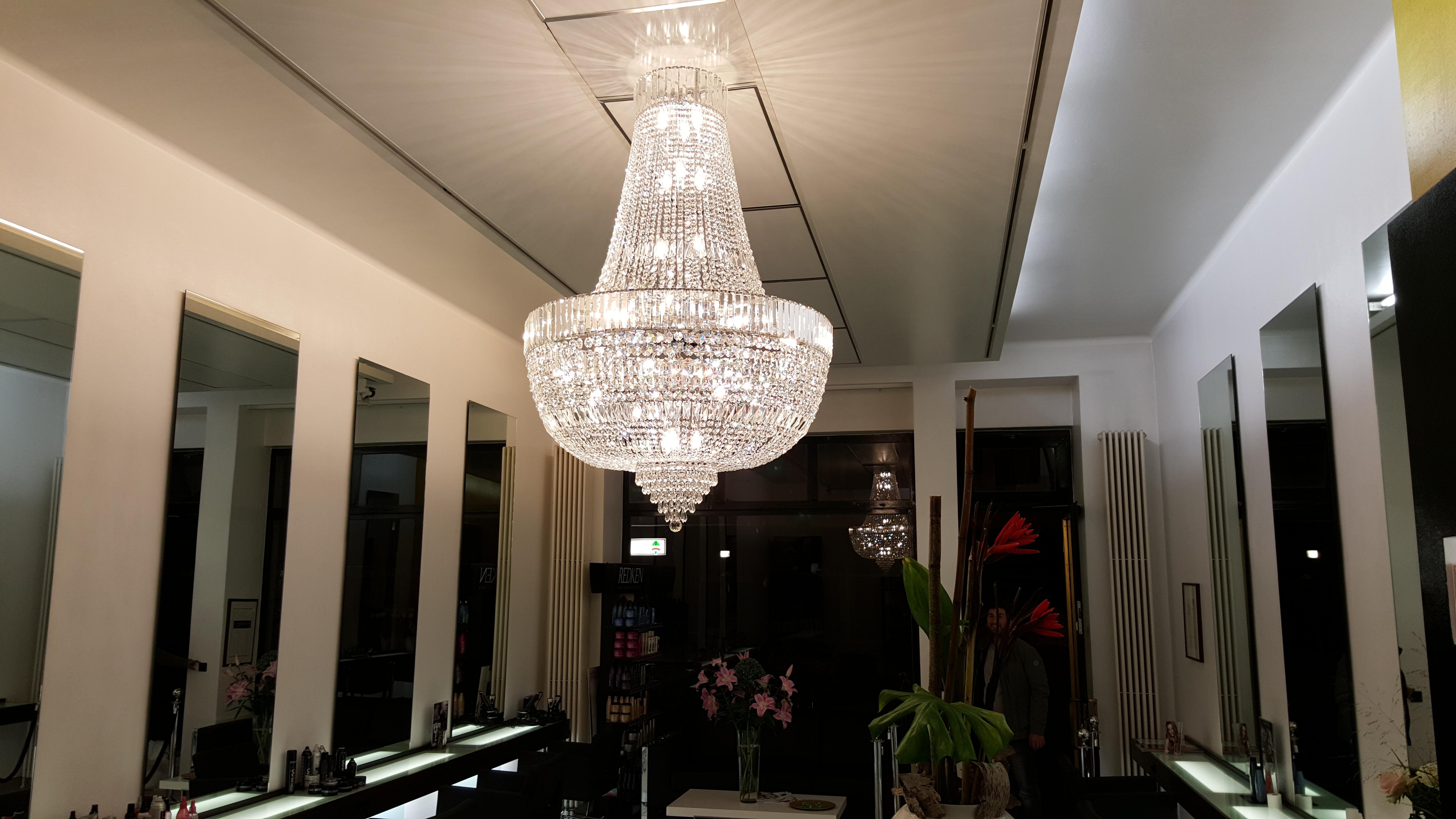 Lustre de style Art Déco en cristal Empire Sac a Pearl Palace Lamp Chrome en vente 7