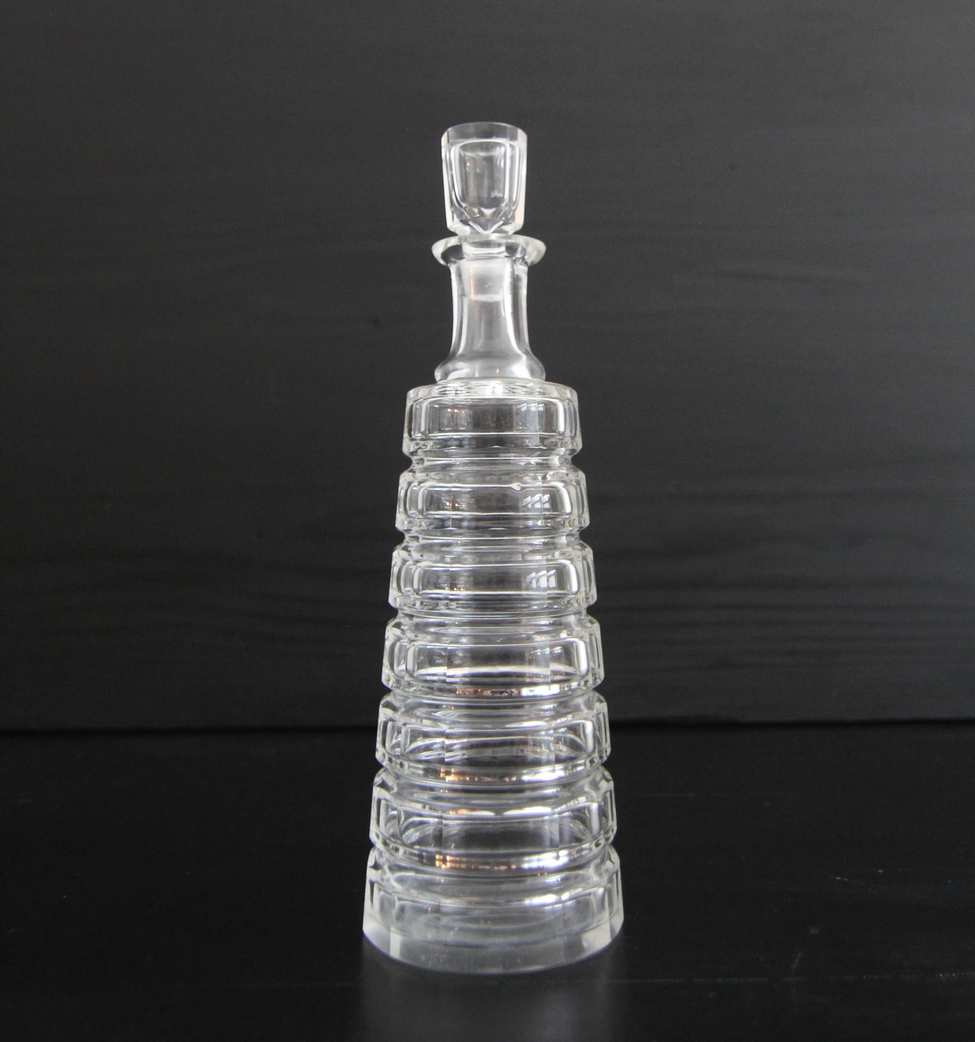 Art Deco Kristallglas-Karaffe (Art déco) im Angebot