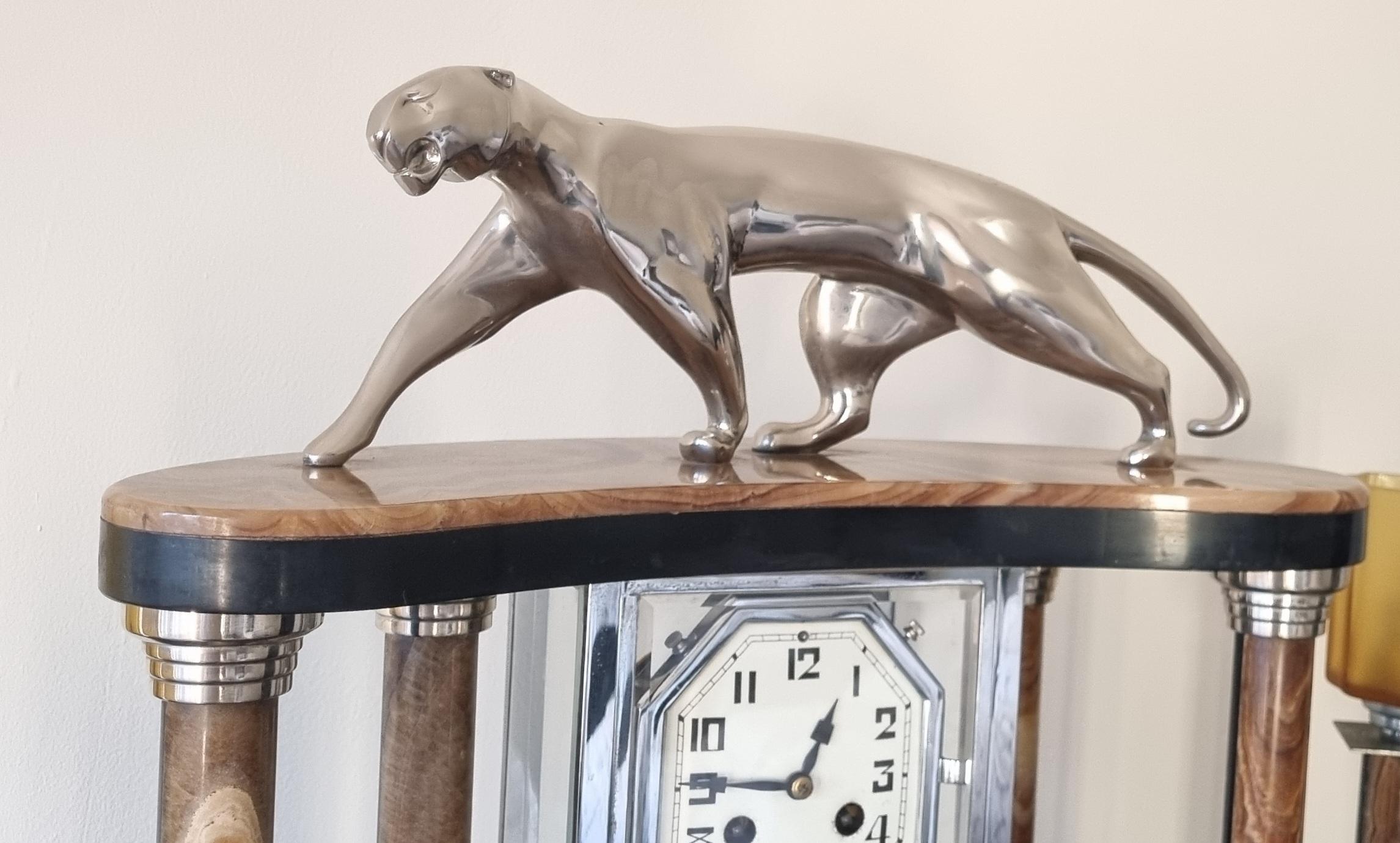 Mid-20th Century Art Deco Cubist Design Clock With Bronze Panther And Pair Of Lamps By Decoux For Sale