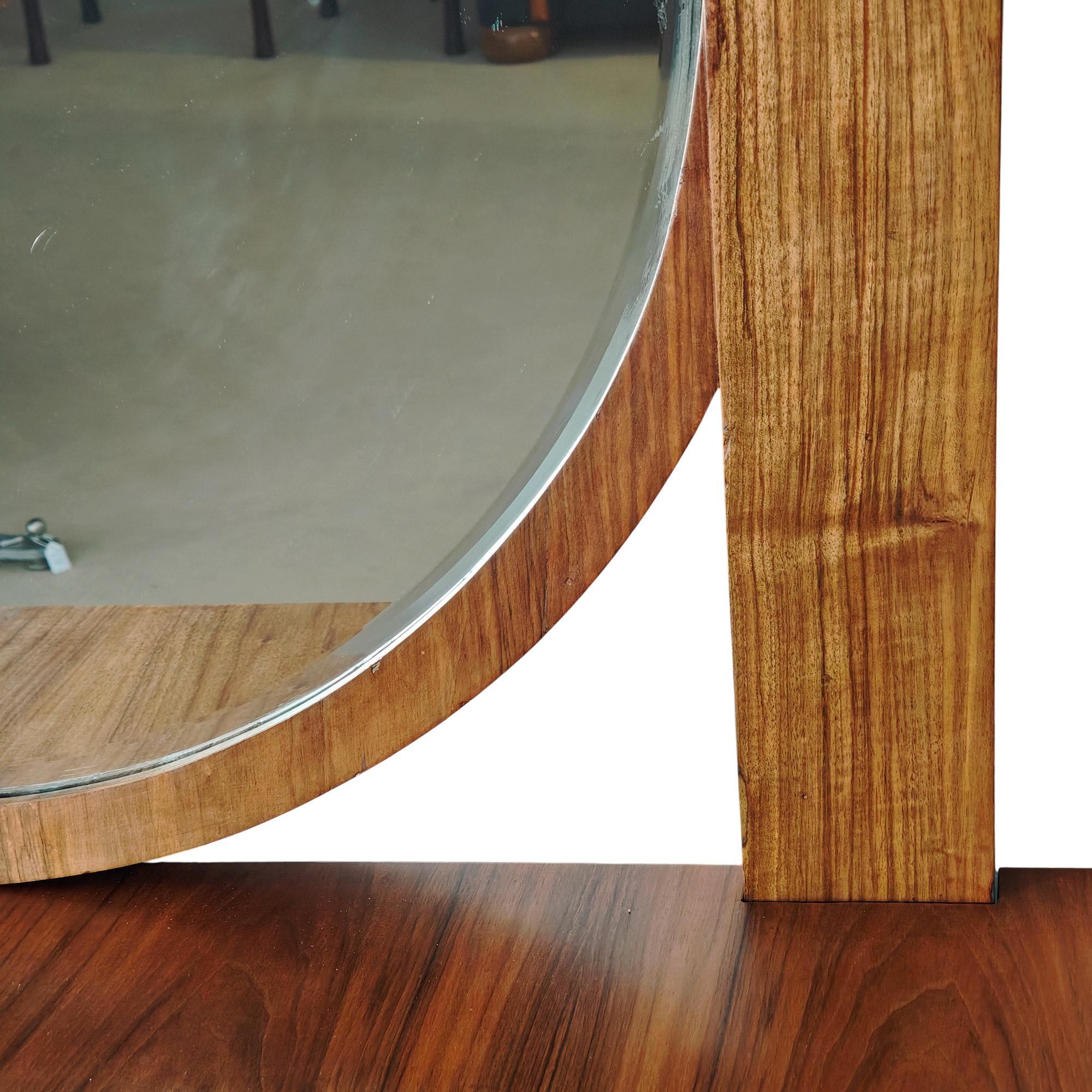 Table de toilette cubiste Art Déco - Barcelone 1930 en vente 2