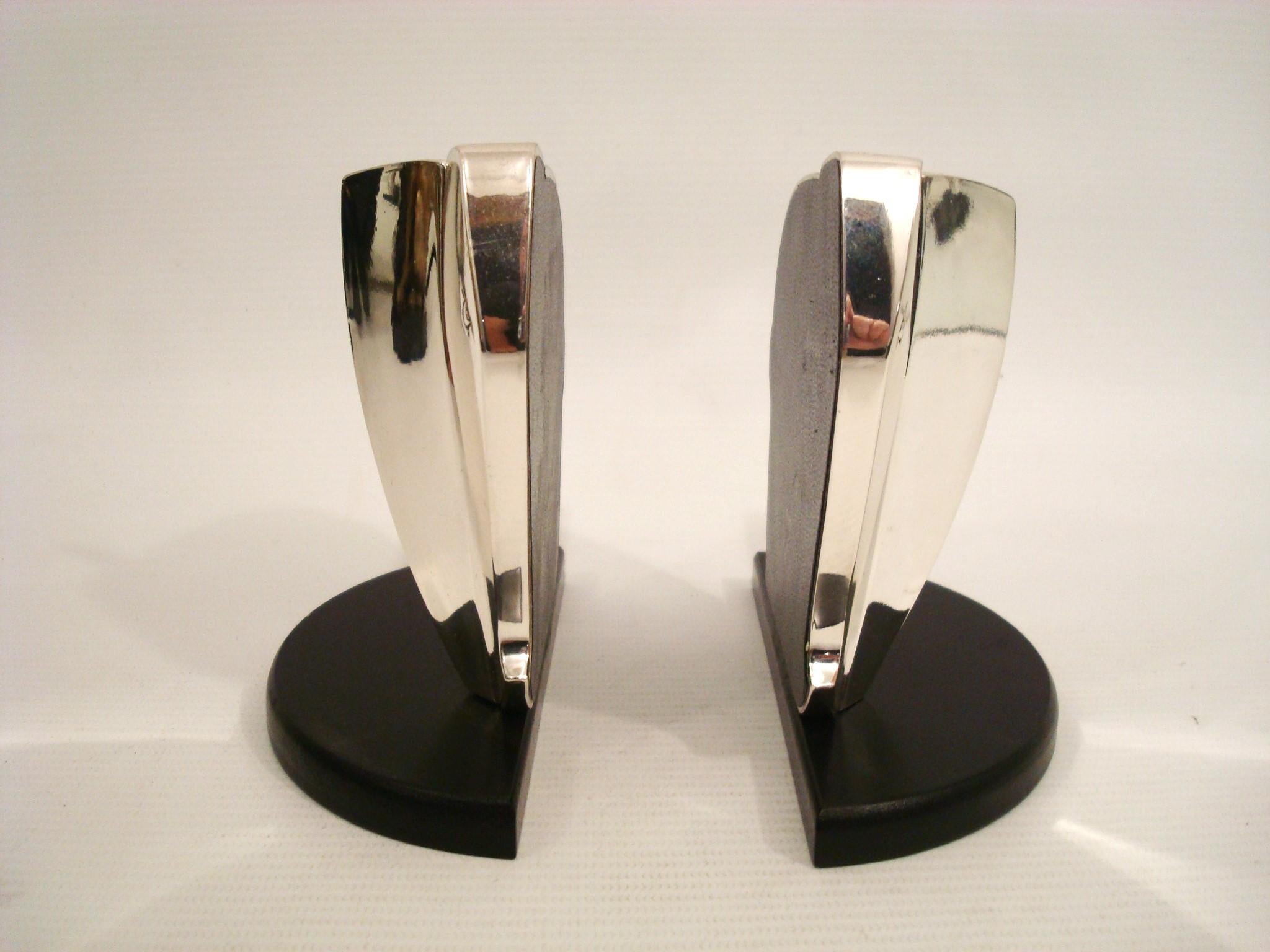 Silvered Art Deco / Cubist Pierre Cardin Bookends Silver Elephants Black Base, 1980 For Sale