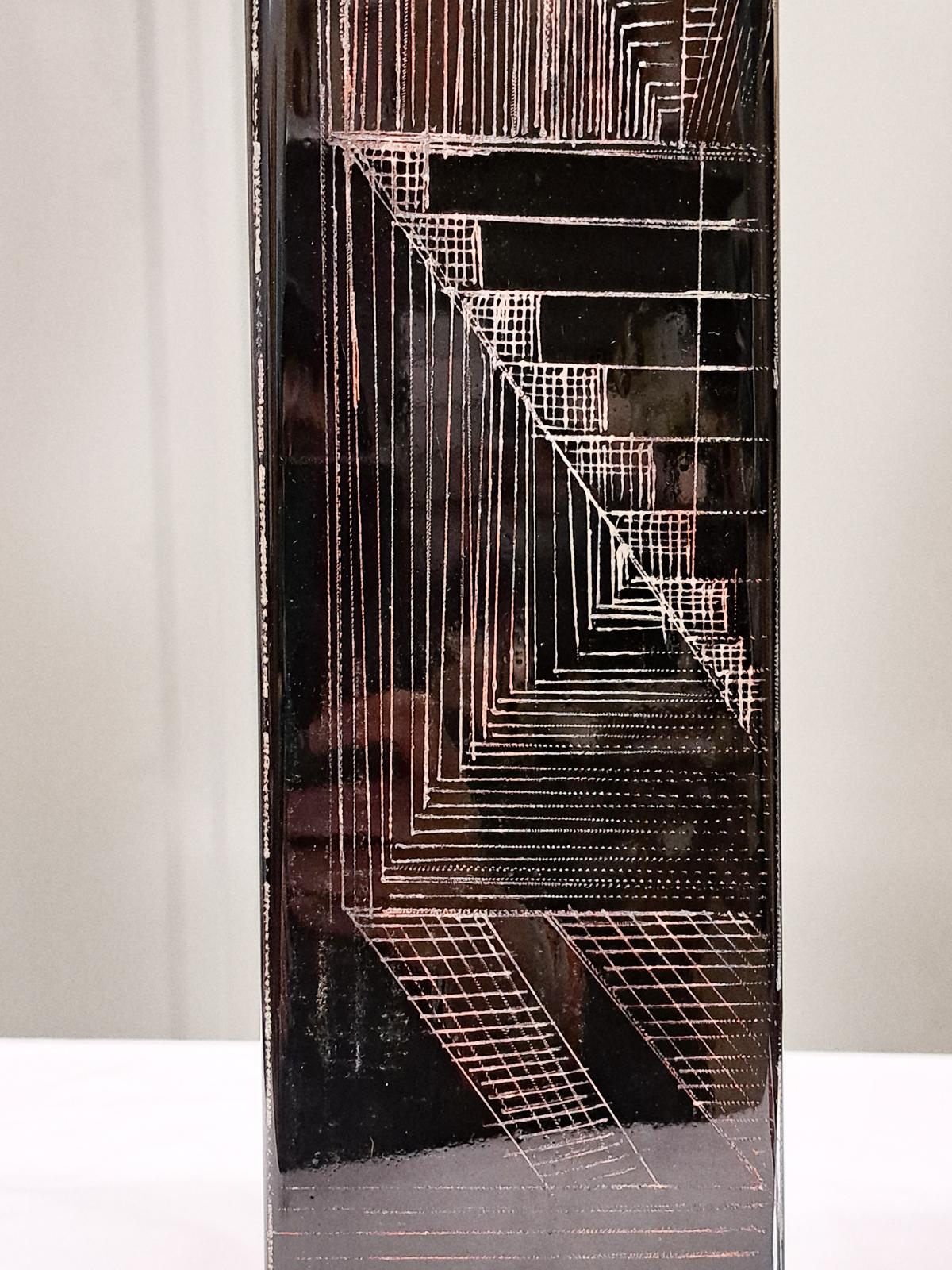 Anatole Riecke, black vase, engraved glass signed and dated,  20th century. This series depicts the landscape rise of N.Y. 

A stunning art piece, all one-off, distinctive vases, fashioned with period cubism etched designs. Signed and dated.

This
