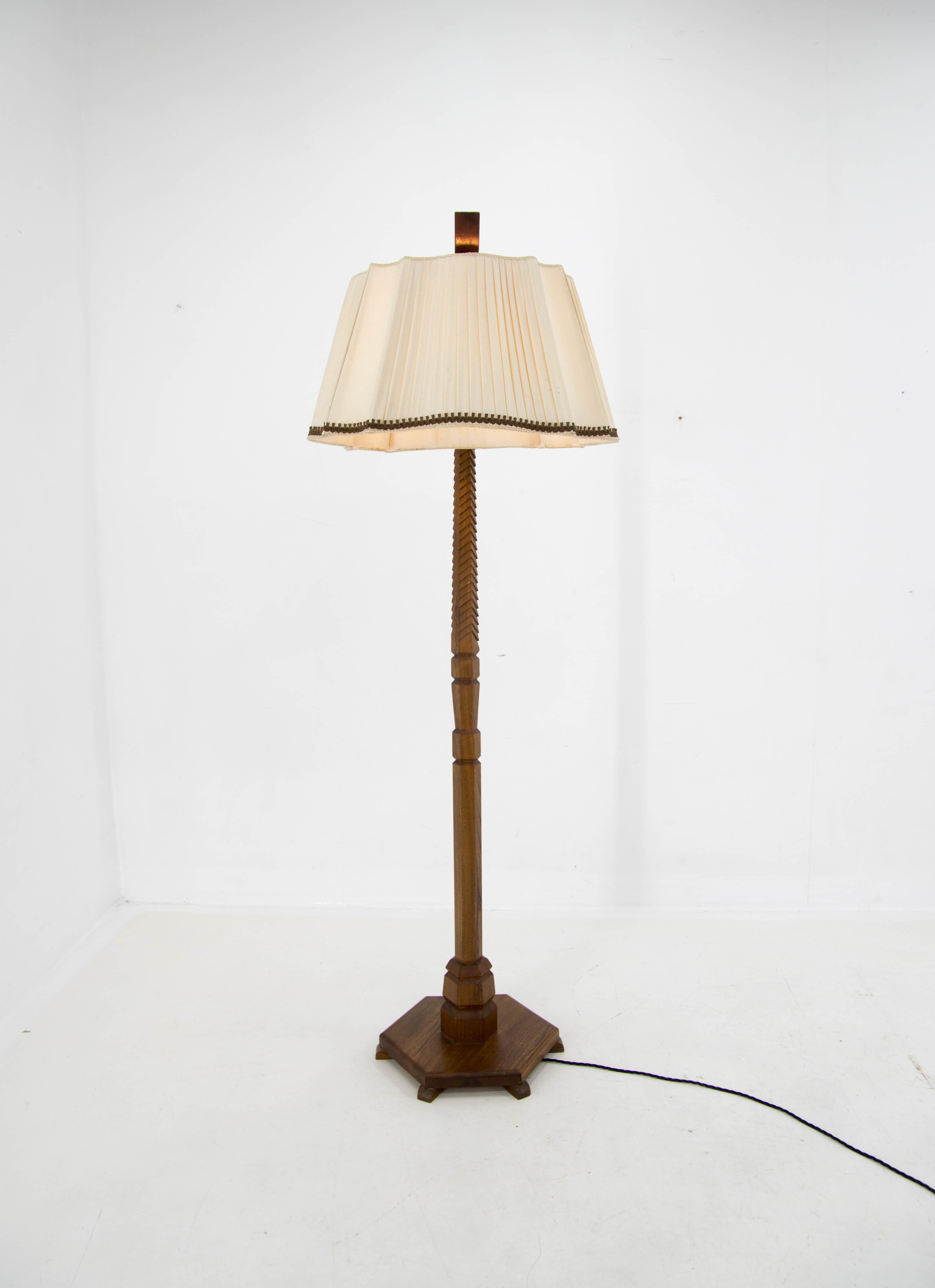 Art Deco / Cubistic Floor Lamp, 1930s In Good Condition In Praha, CZ