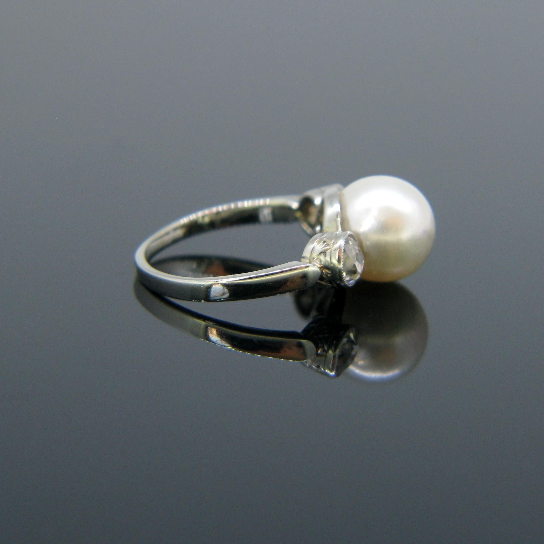 Edwardian Art Deco Cultured Pearl and Diamonds Ring, Platinum, circa 1925