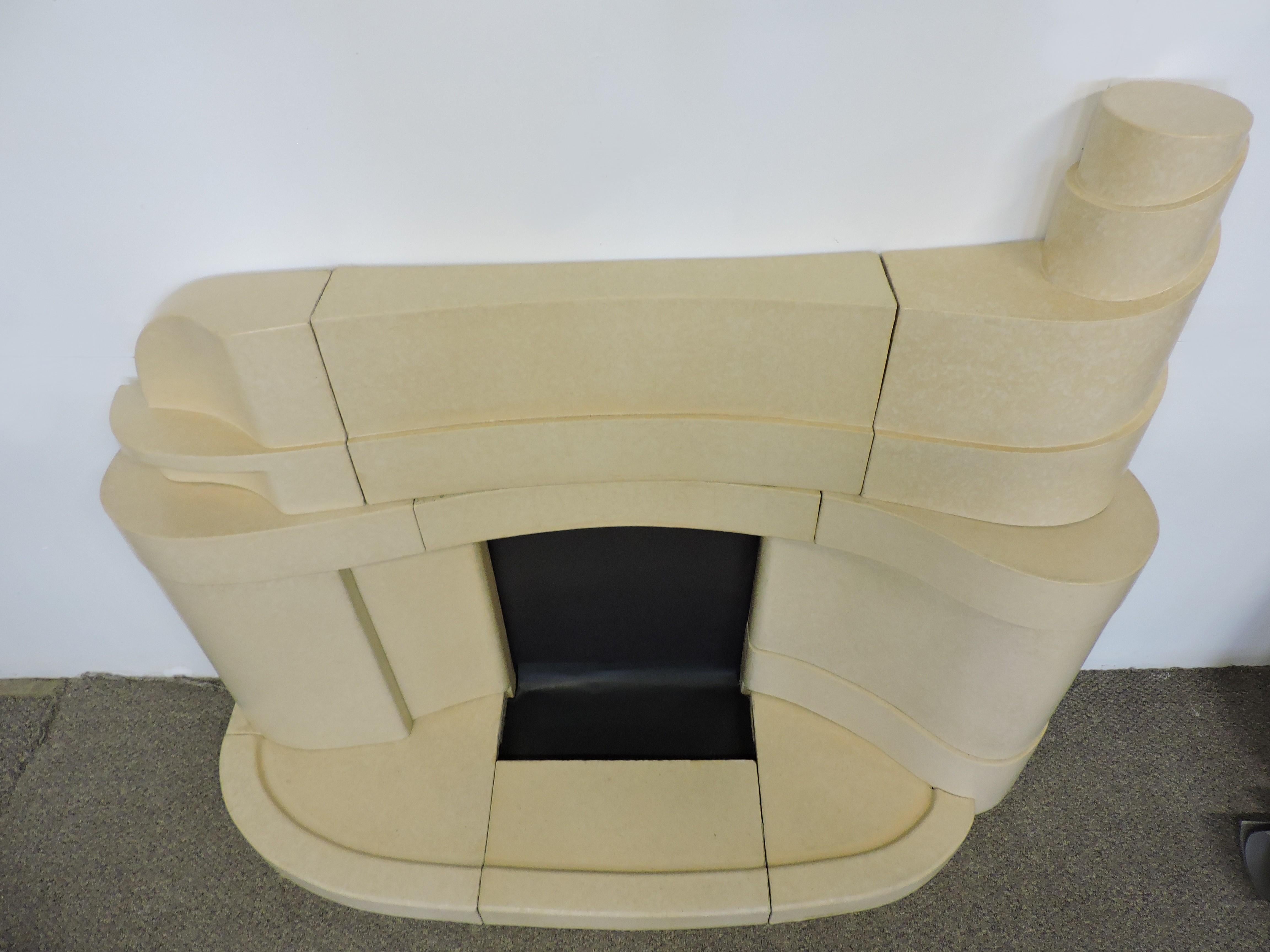 Art Deco Curved and Wavy Streamline Ceramic Fireplace Mantel Surround In Good Condition In Chesterfield, NJ