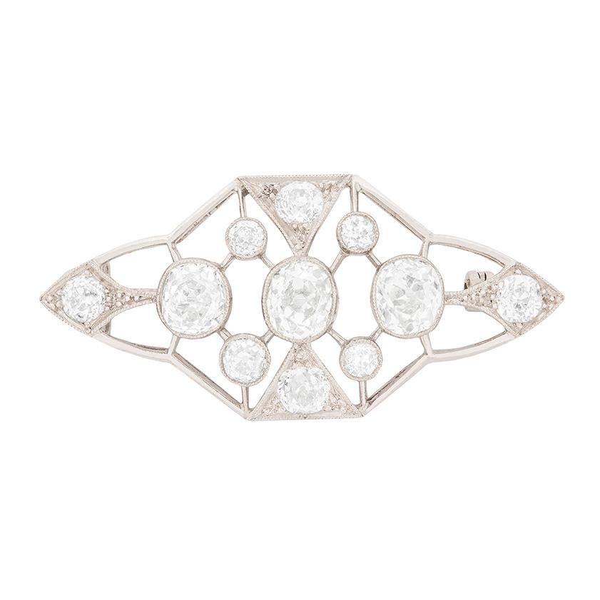 Art Deco Cushion Cut Diamond Brooch, circa 1920s In Good Condition In London, GB