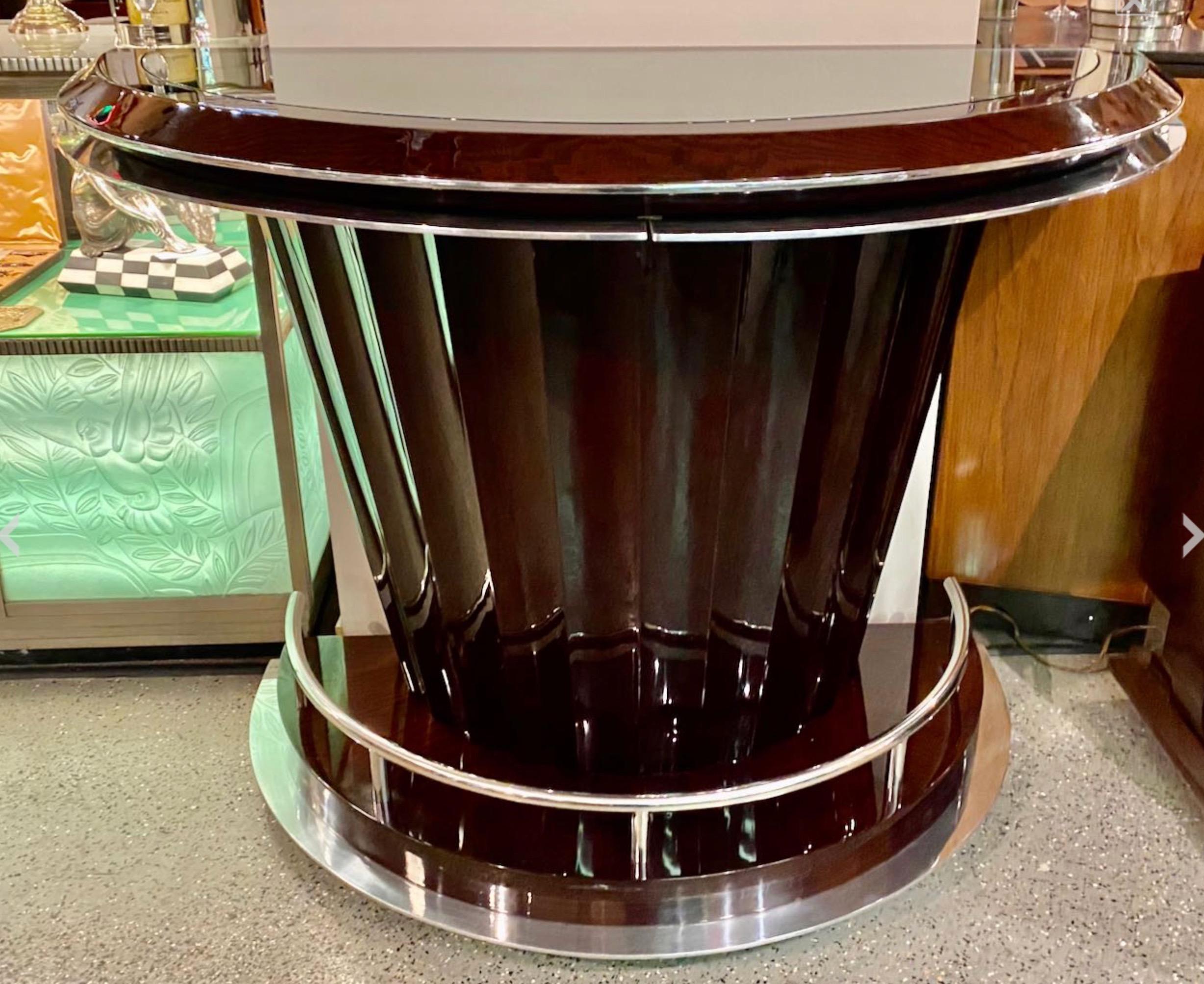 Contemporary Art Deco Custom Fluted Front Stand Behind Bar with Chrome Giorgio Collection For Sale