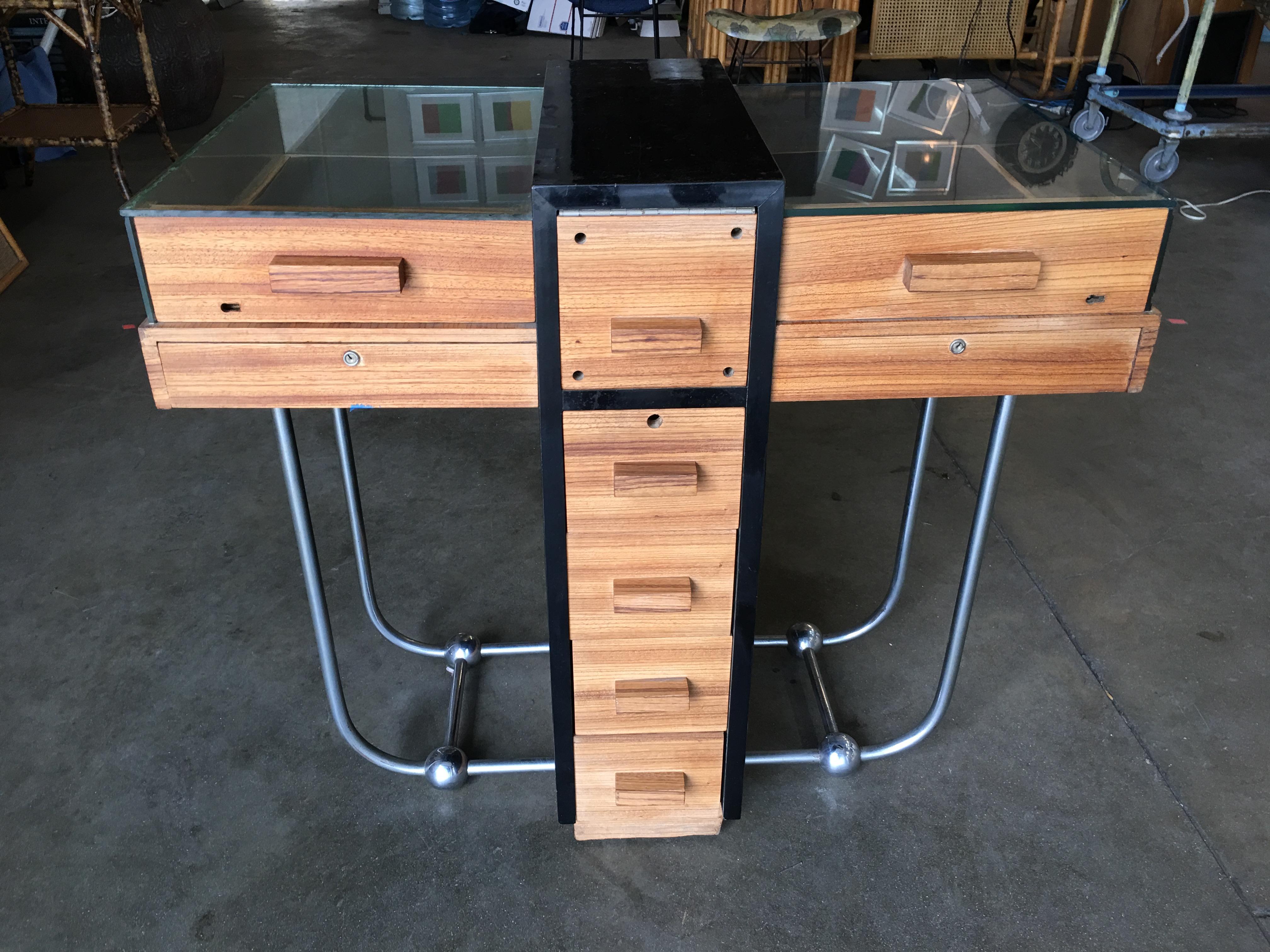 jewelry display case lighting