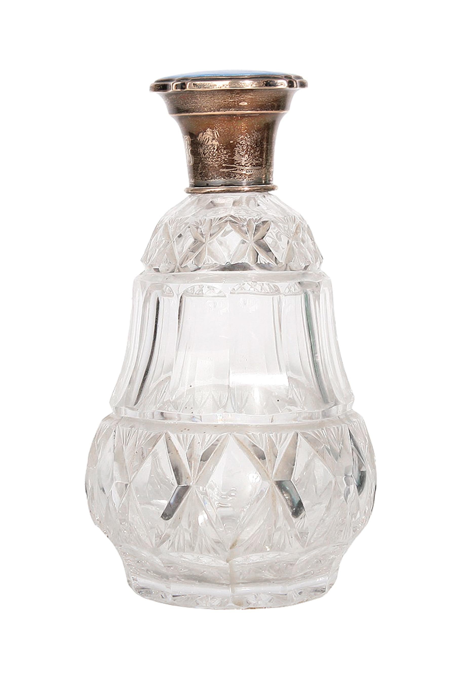 Botella Art Déco de Cristal Tallado con Esmalte y Tapa de Plata de Mappin & Webb, Inglaterra Art Decó en venta