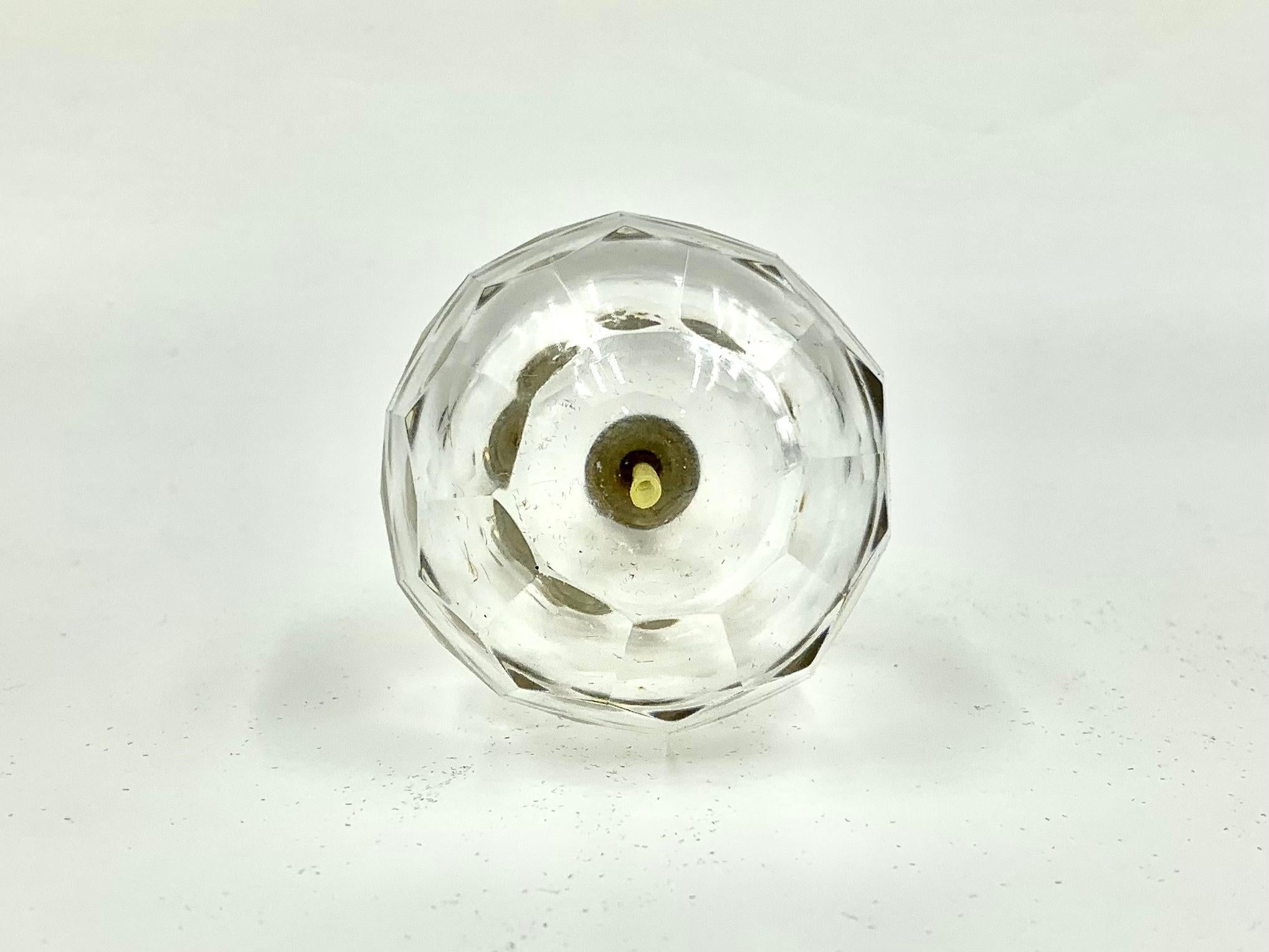 Art Deco Cut Crystal Honeycomb Pattern Perfume Bottle Atomiser For Sale 2
