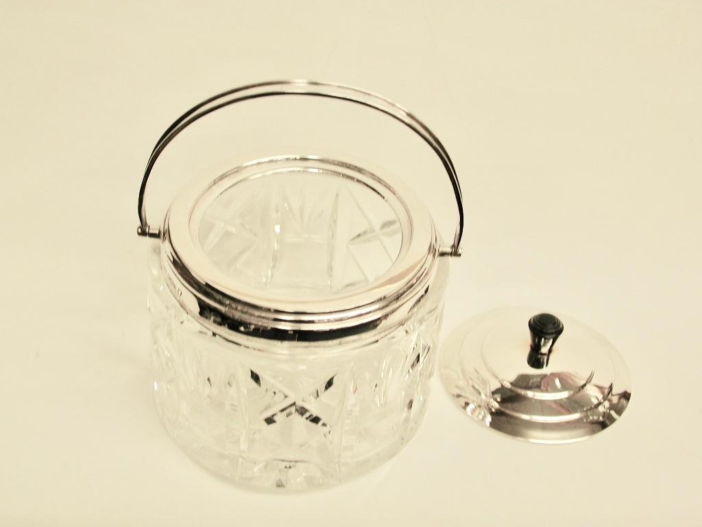 Barril de galletas Art Decó de cristal tallado y plata, fechado en 1935, ensayado en Sheffield mediados del siglo XX en venta