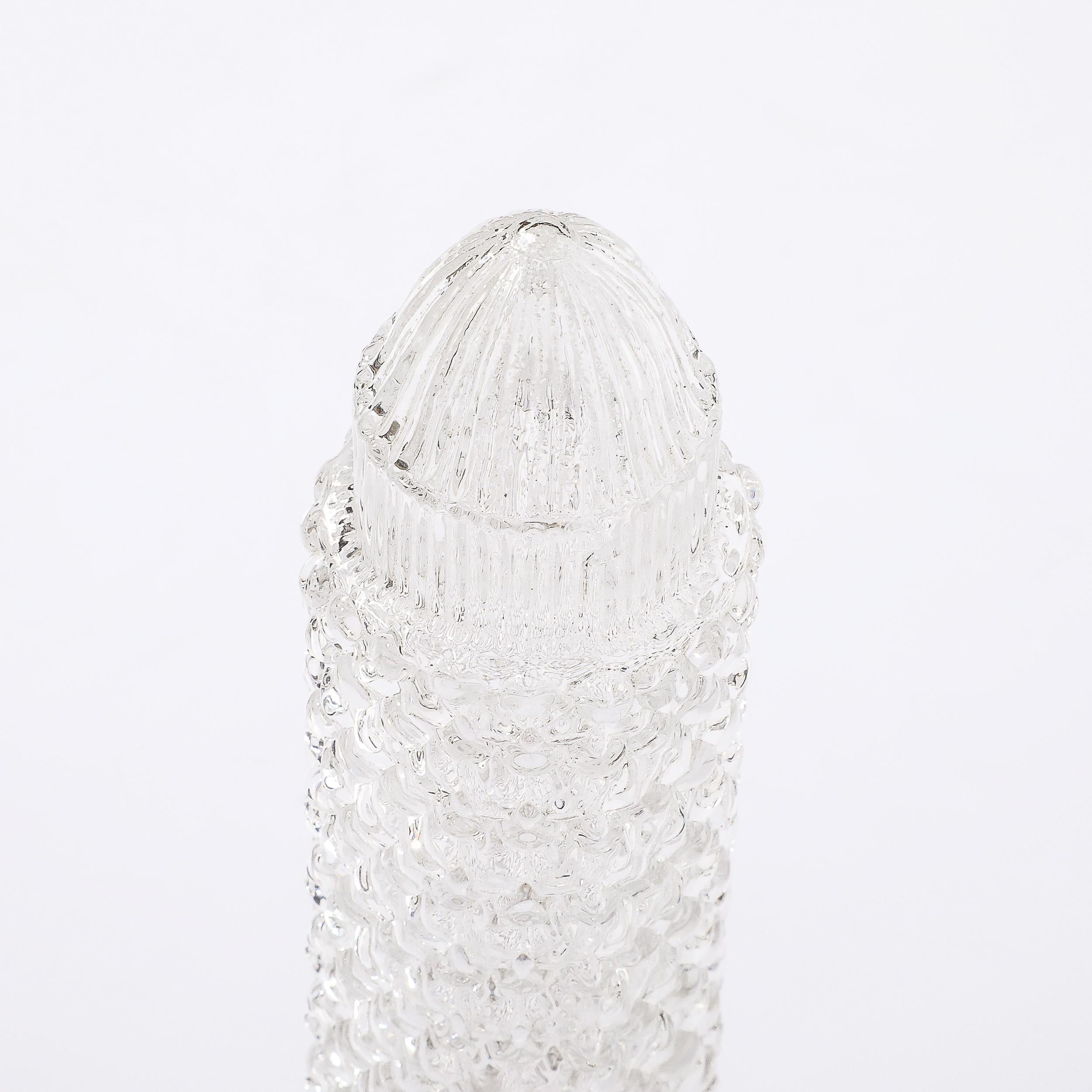 Vetro tagliato Art Deco  Lampada a giorno con dettagli geometrici e scanalati su base esagonale in vendita 2