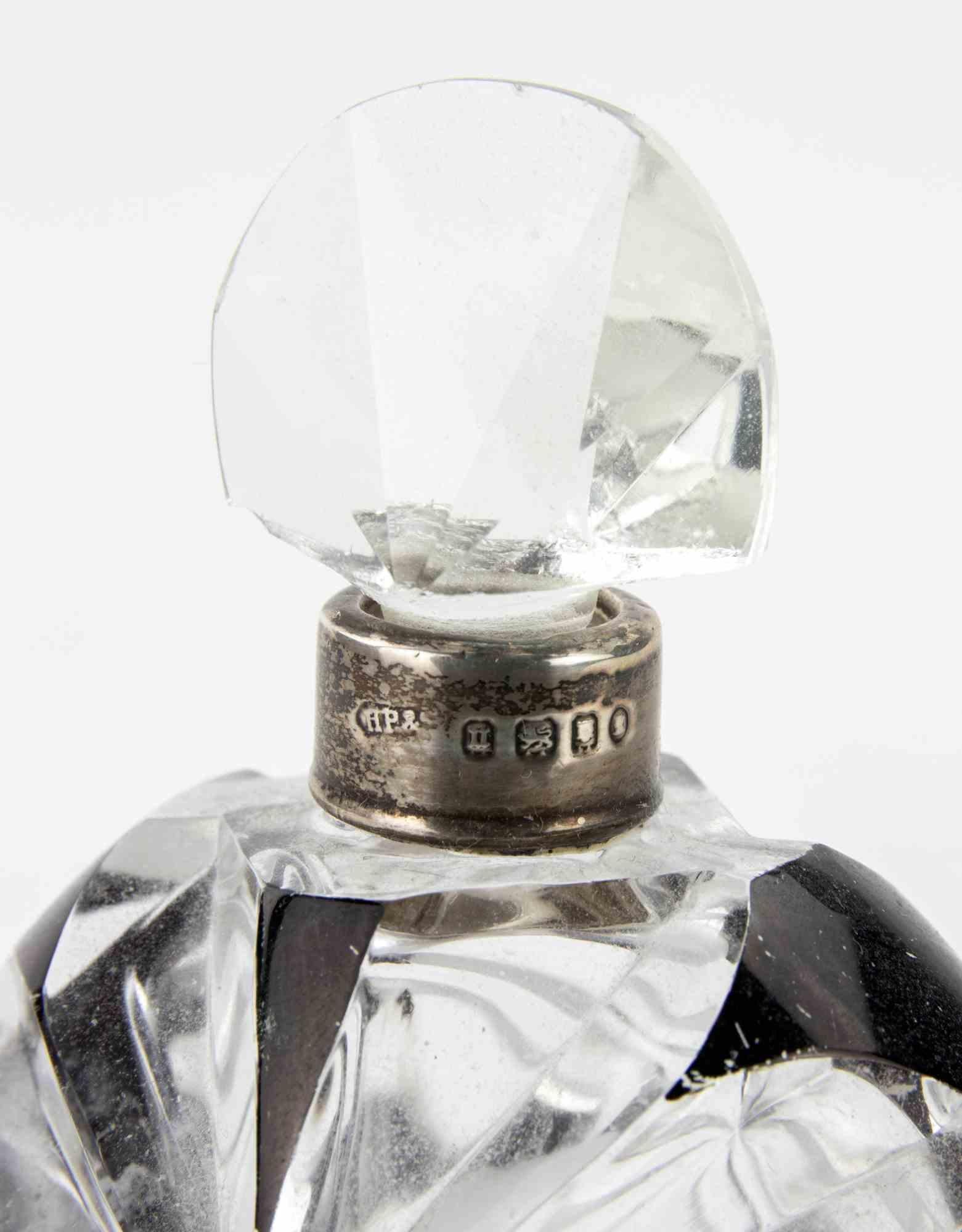 Art Glass Art Deco Cut Glass Victorian Perfume Bottle, 1920s For Sale