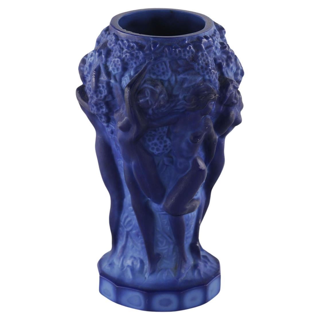 Vase Art Déco en verre d'art bleu tchèque de la collection "Ingrid" de C.C. Schlevogt en vente