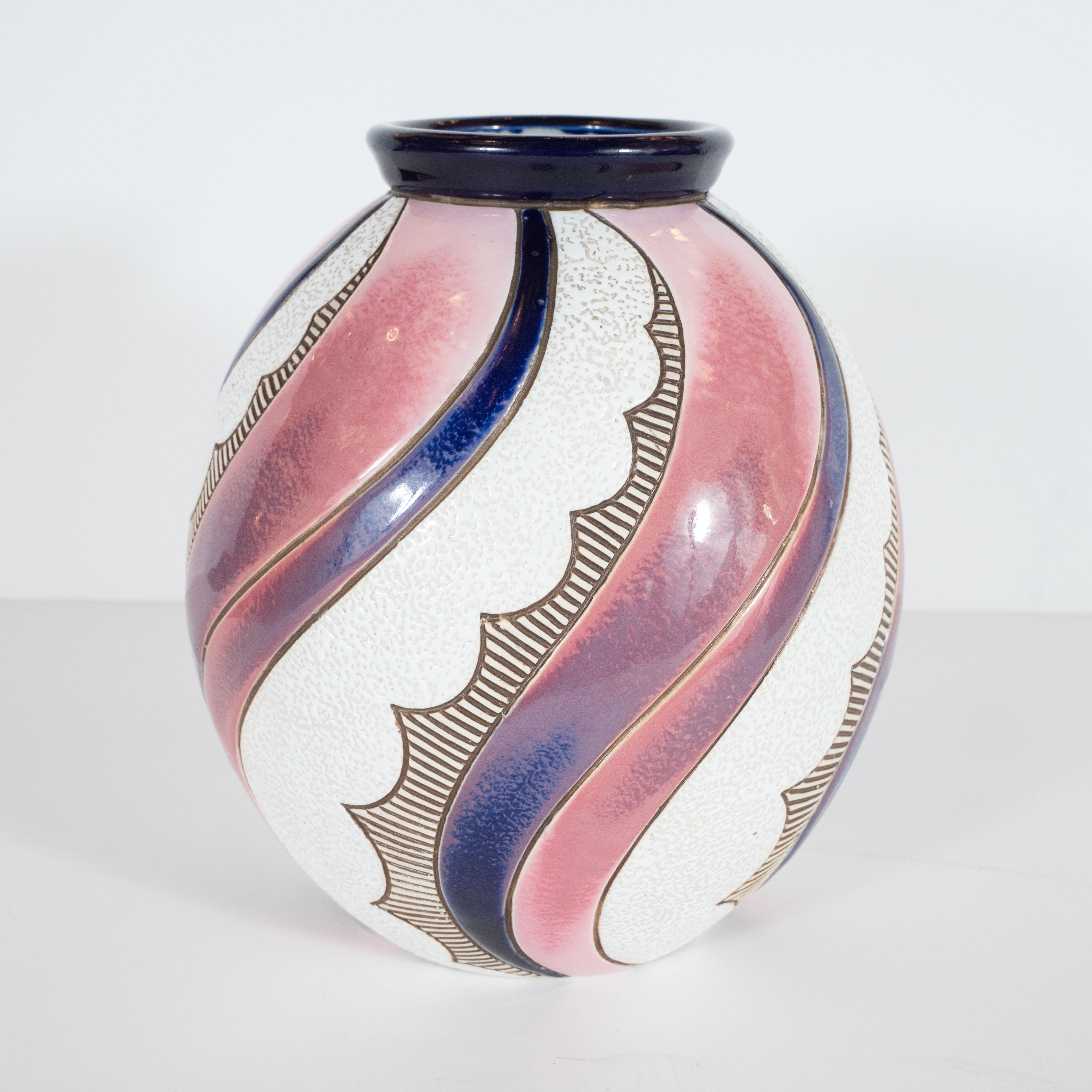 Mid-20th Century Art Deco Czech Ceramic Vase in Spiralling Hues of Rose Quartz and Sapphire For Sale