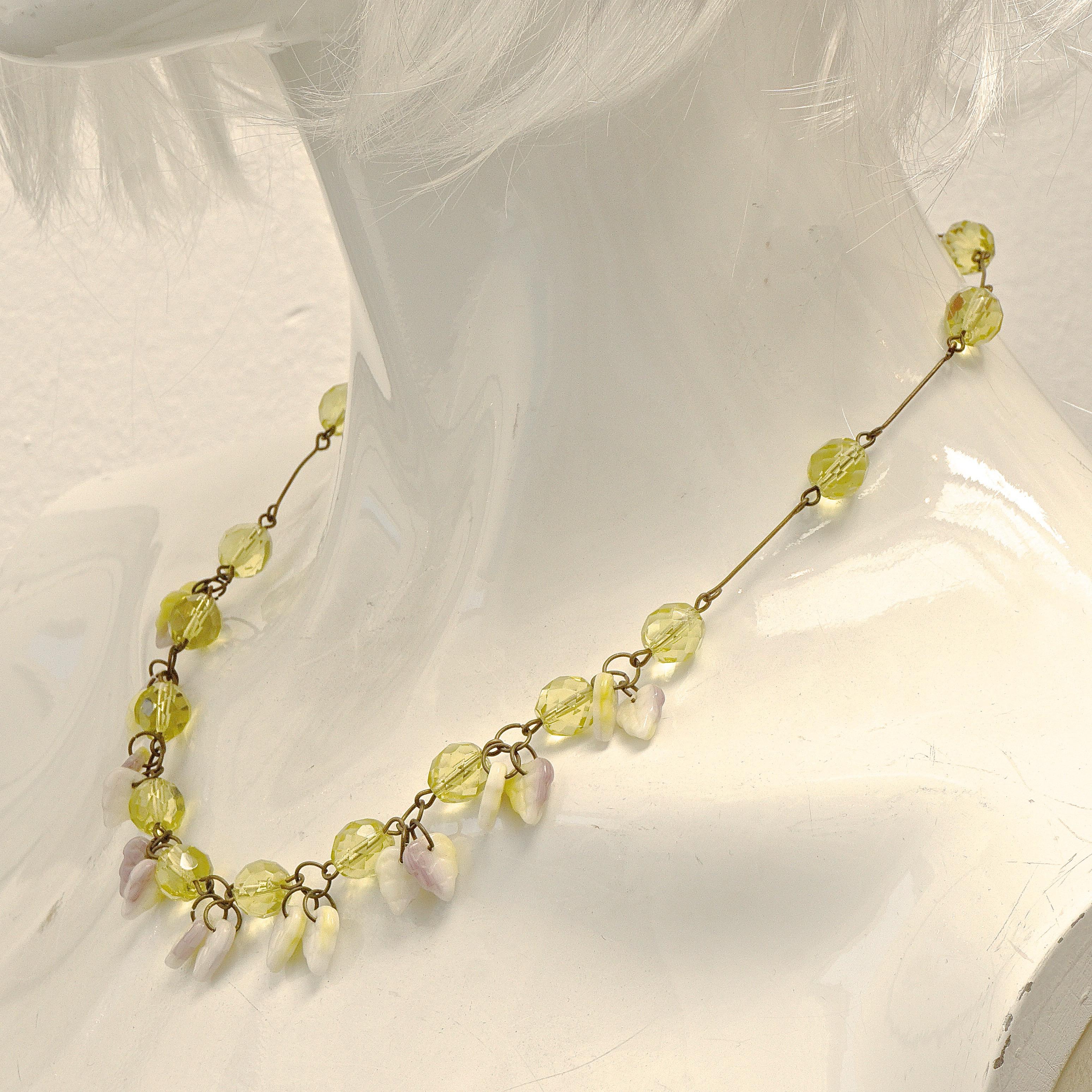 Art Deco Czech Citrine Glass Necklace with White, Citrine and Lilac Glass Leaves In Good Condition For Sale In London, GB