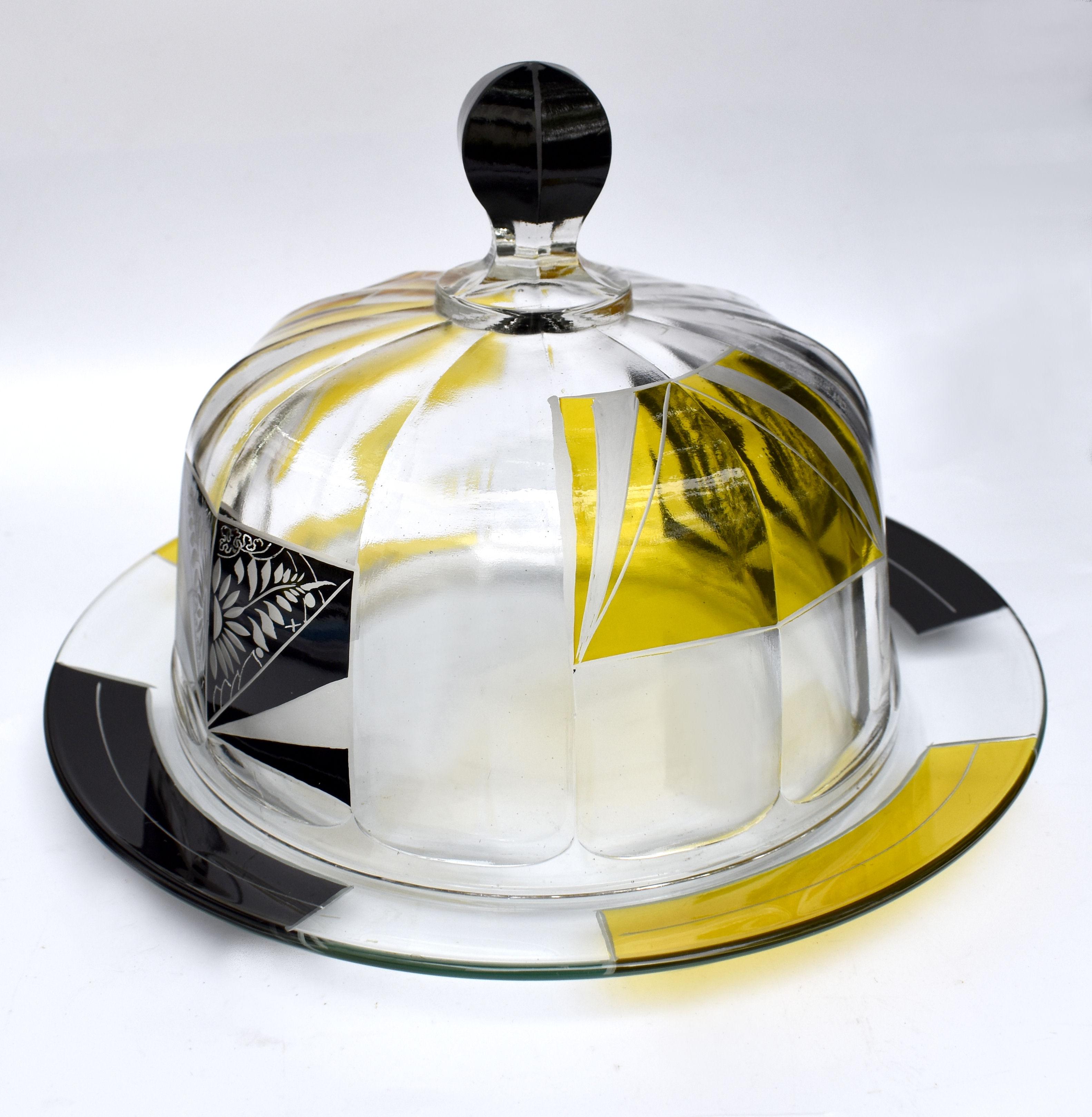 20th Century Art Deco Czech Glass Domed Cover & Plate, c1930 For Sale