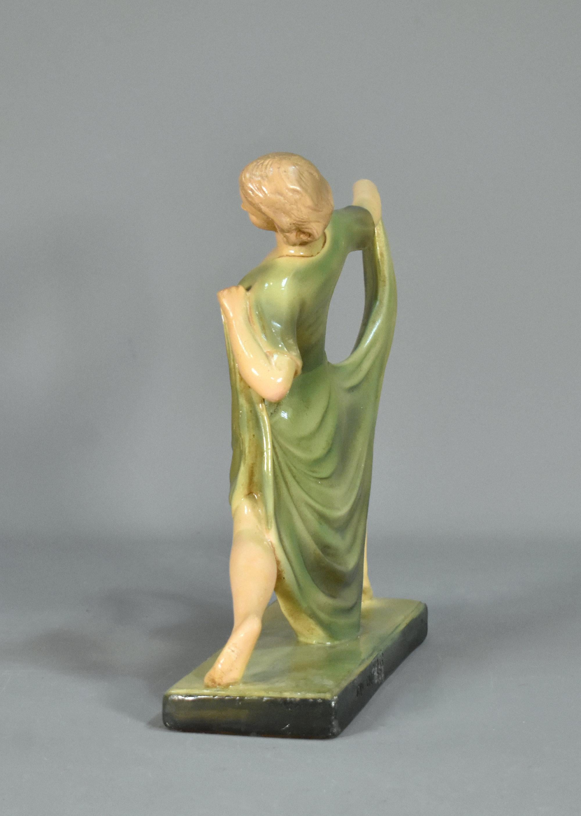 Figurilla Art Decó Bailarina en escayola de Jean Carli Policromado en venta