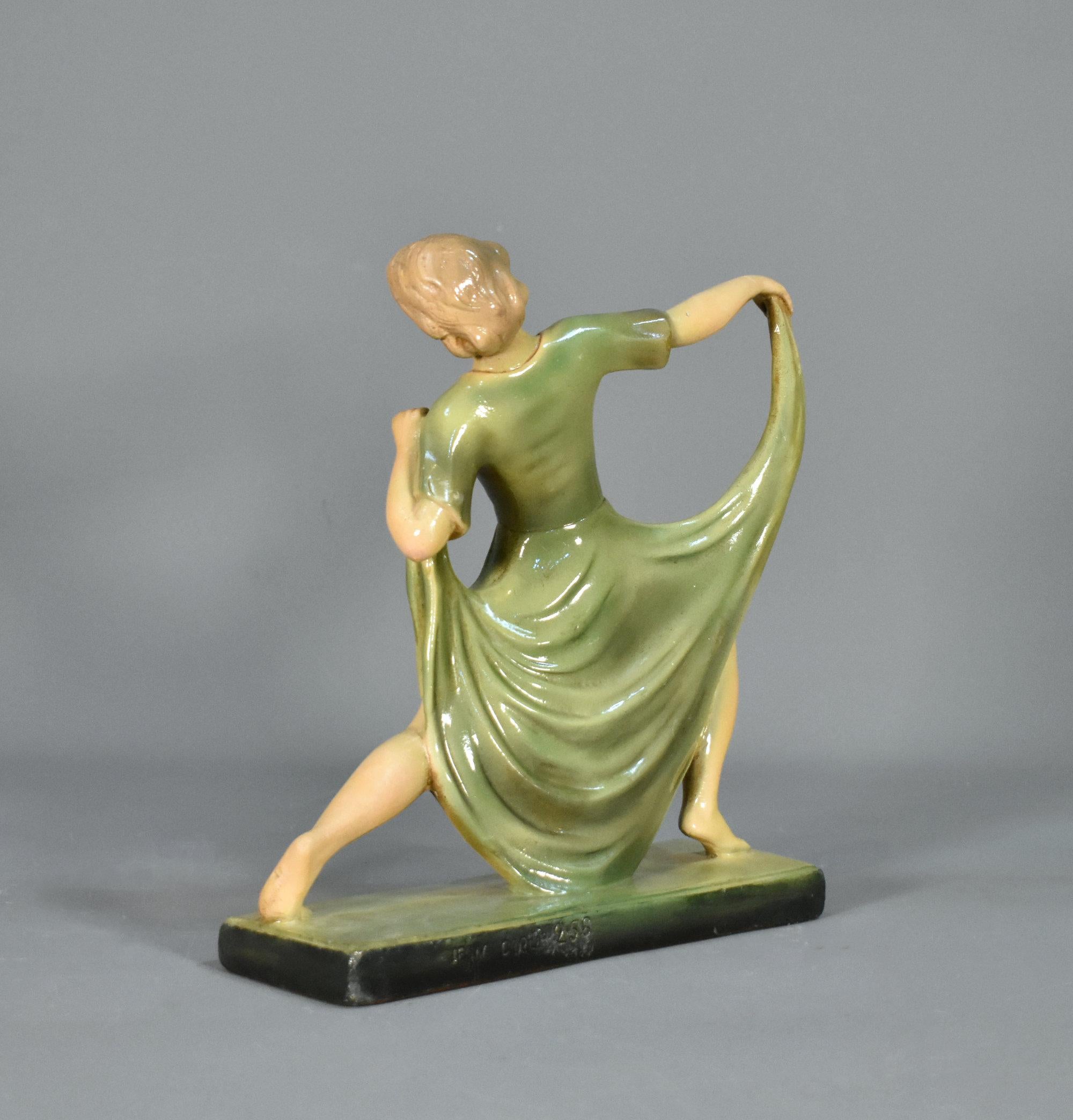 Figurilla Art Decó Bailarina en escayola de Jean Carli en Bueno estado para la venta en SAINTE-COLOMBE, FR