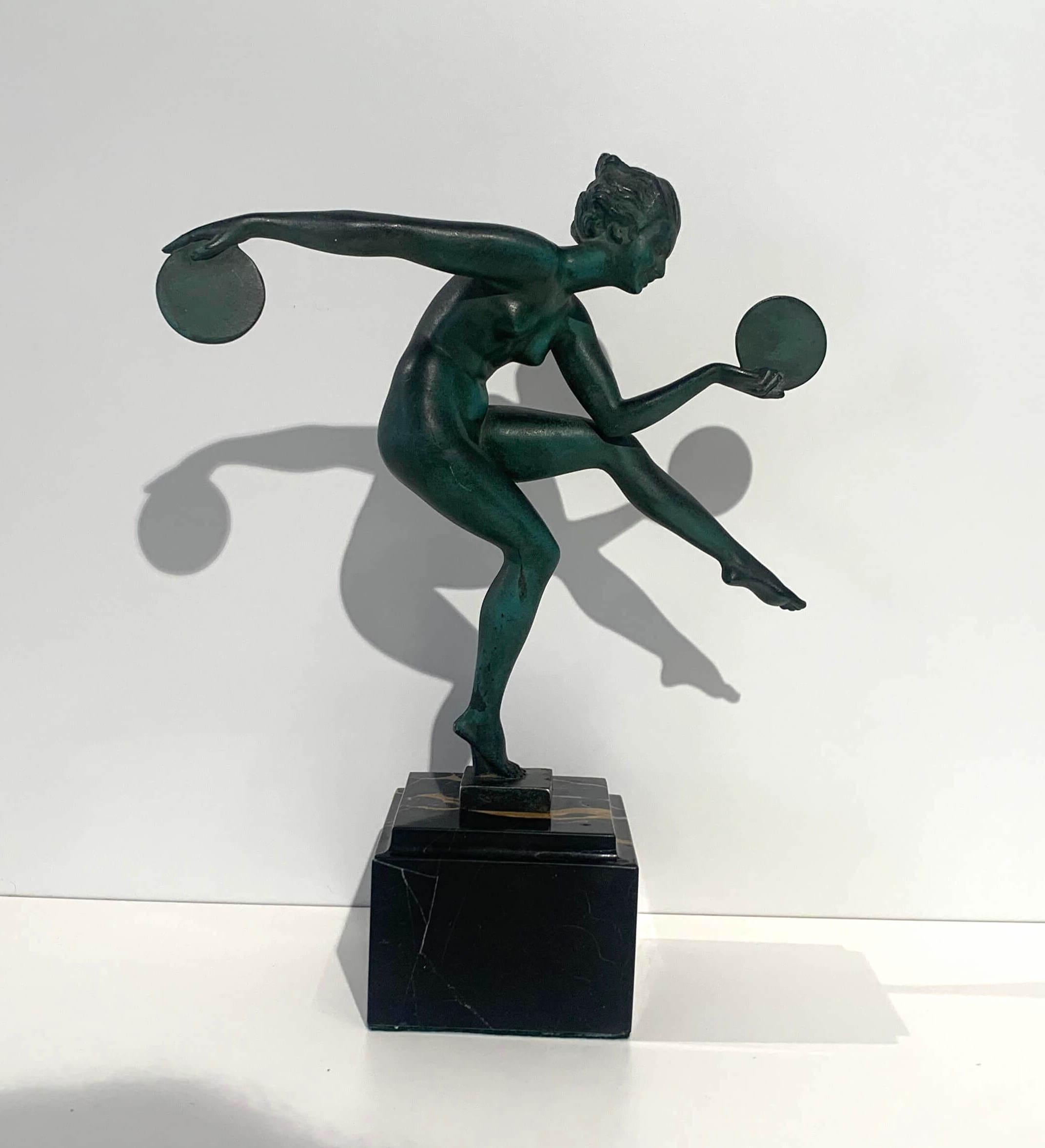 Art Deco Dancer Sculpture by Max Le Verrier, Signed Derenne, France circa 1930 In Good Condition In Regensburg, DE
