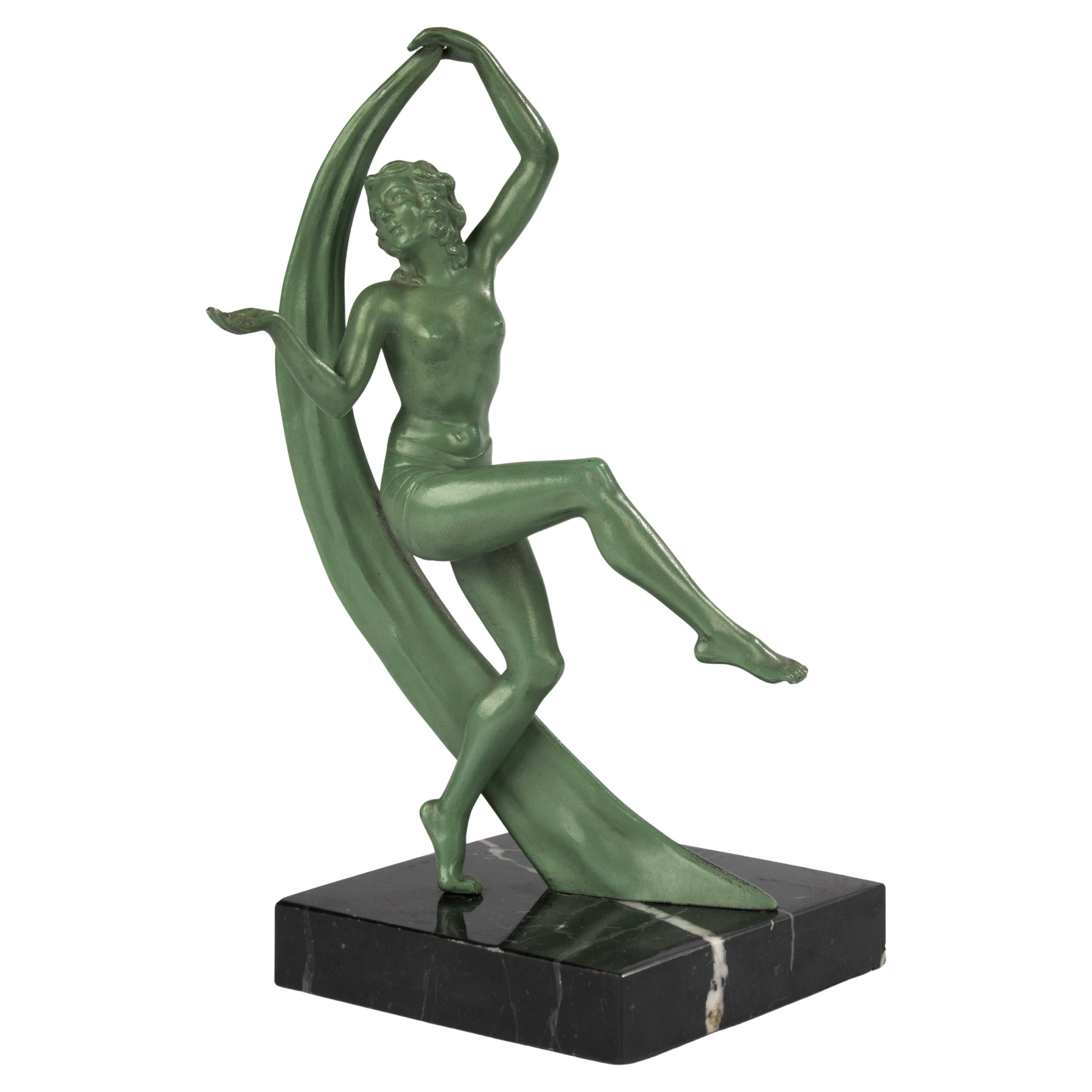 Scultura di ballerina in stile Art Déco - Francia - Spelta patinata verde su base di marmo