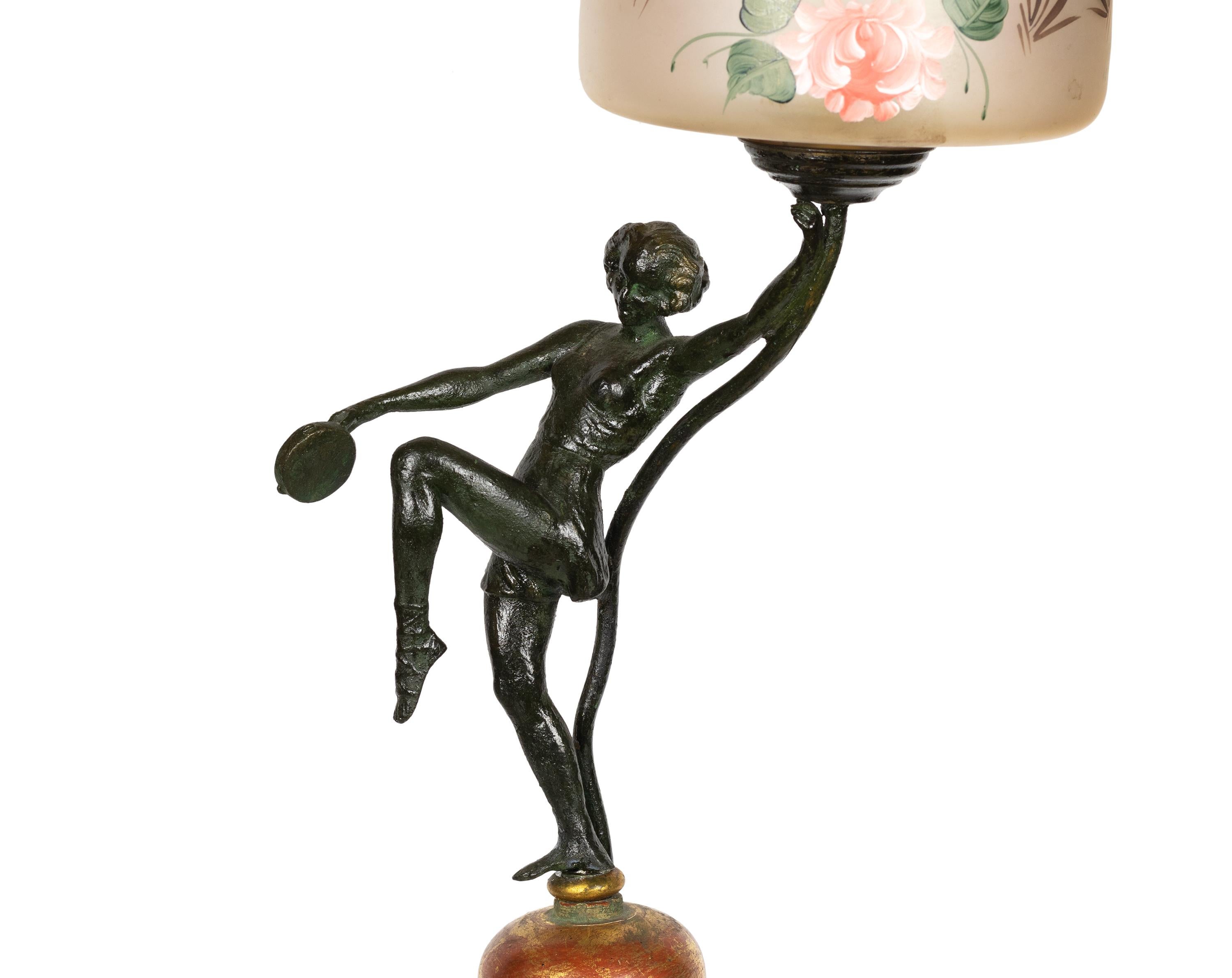 Art Deco Tänzerin Statue Tischlampe, 20. Jahrhundert, Frankreich (Französisch) im Angebot