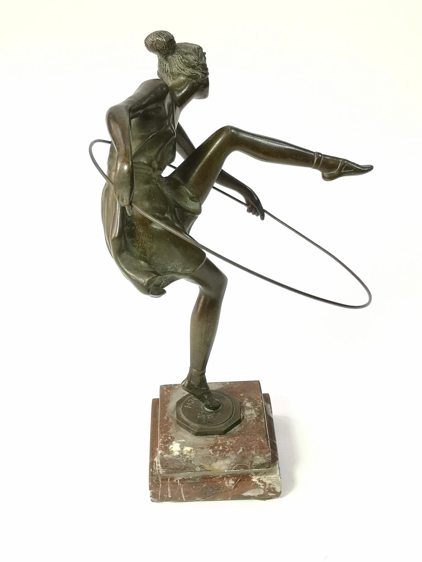 Early 20th Century Art Deco Dancer with Hoop by Bruno Zach, Bronze on Marble Sculpture, ca 1925
