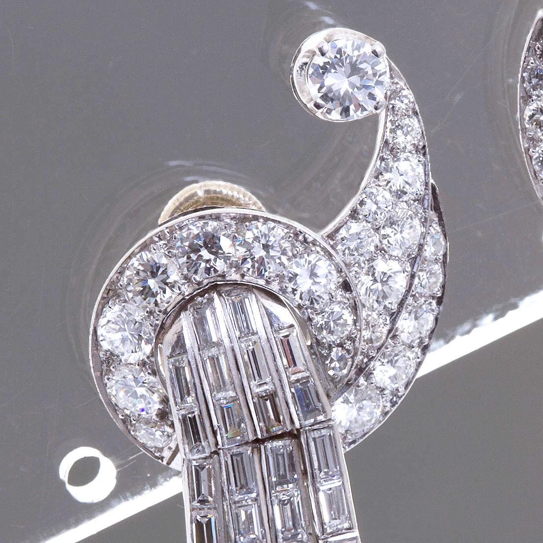 Baguette Cut Art Deco Dangle Diamond Ear Clips, 8.00 Carat For Sale