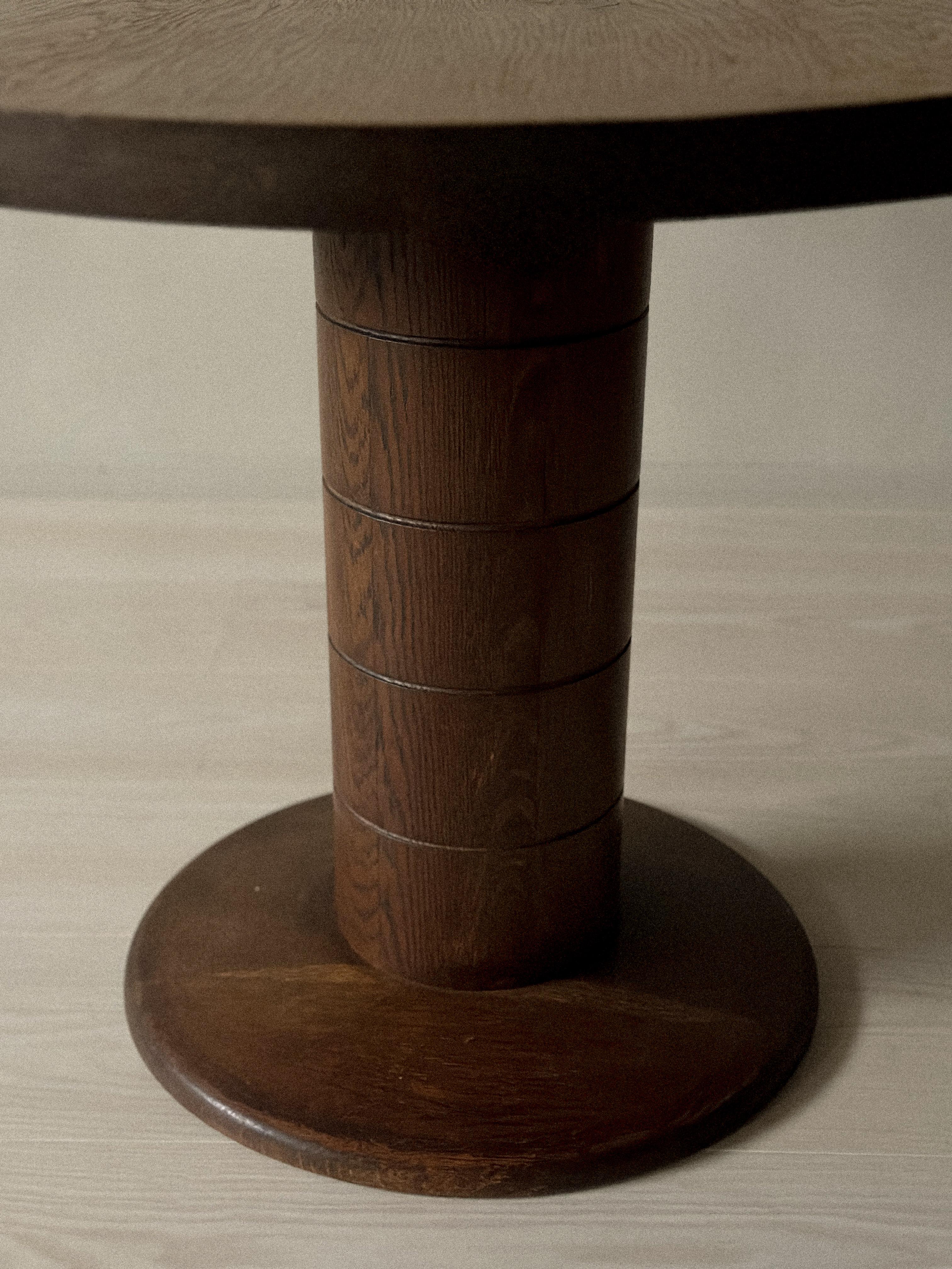 Wood Art Deco, Danish Cabinetmaker Circular Side Table in Oak, c. 1930/40s For Sale