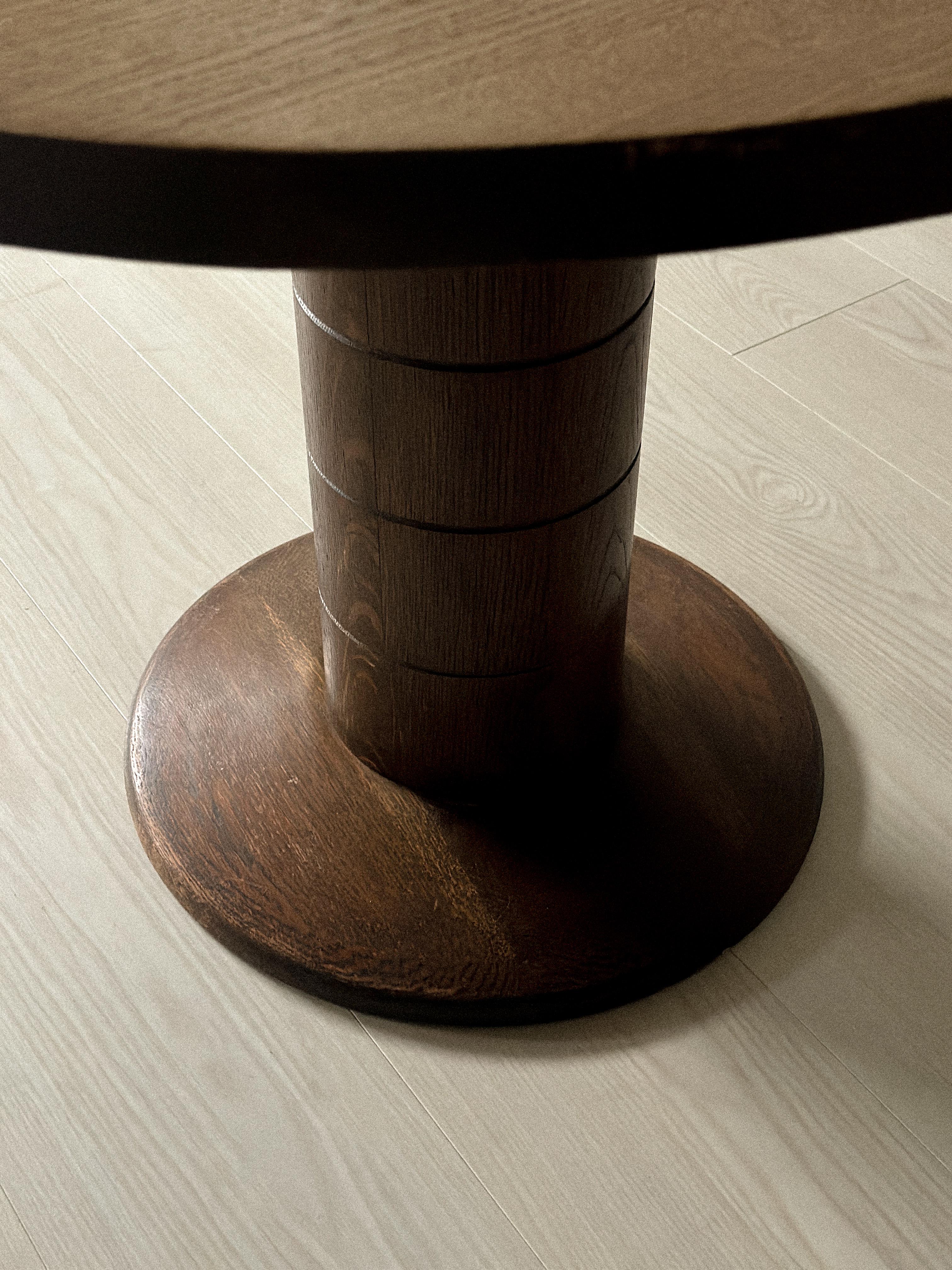 Art Deco, Danish Cabinetmaker Circular Side Table in Oak, c. 1930/40s For Sale 5