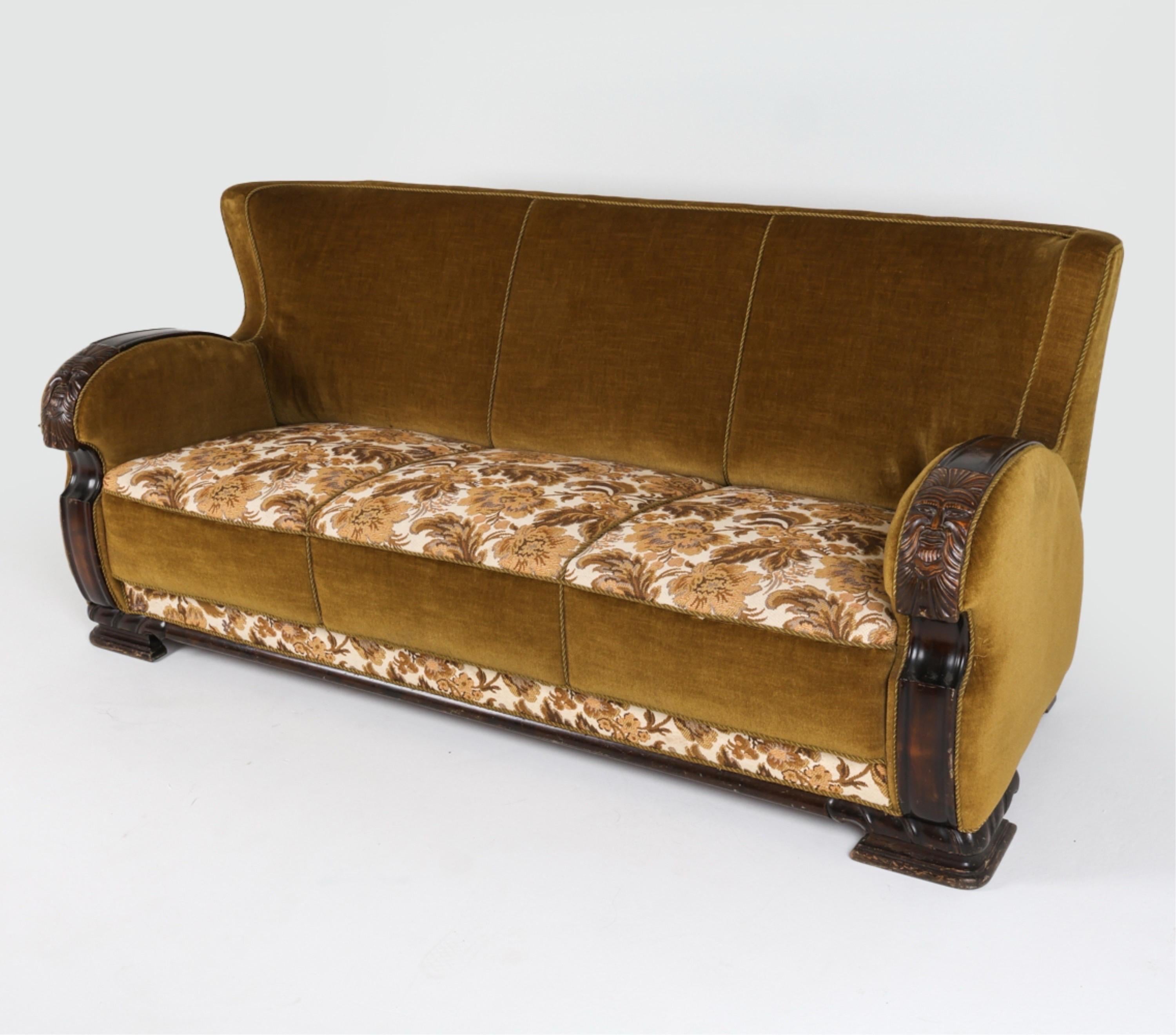 Sofá Sofá Art Decó Danés de Roble y Mohair Circa 1940 Sofá Art Decó en venta 7