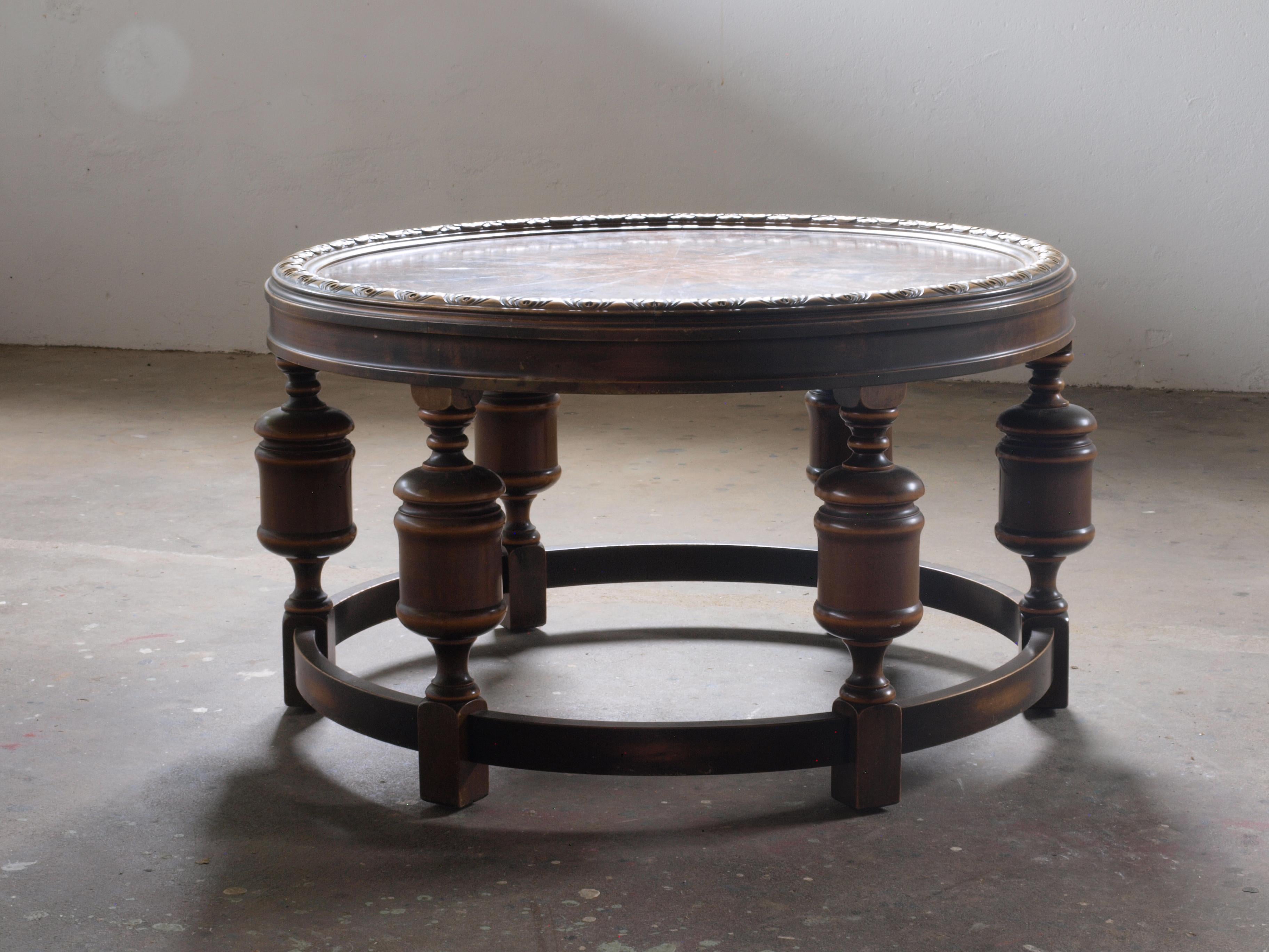 Mid-20th Century Art Deco Danish Round Coffee Table 1920s For Sale
