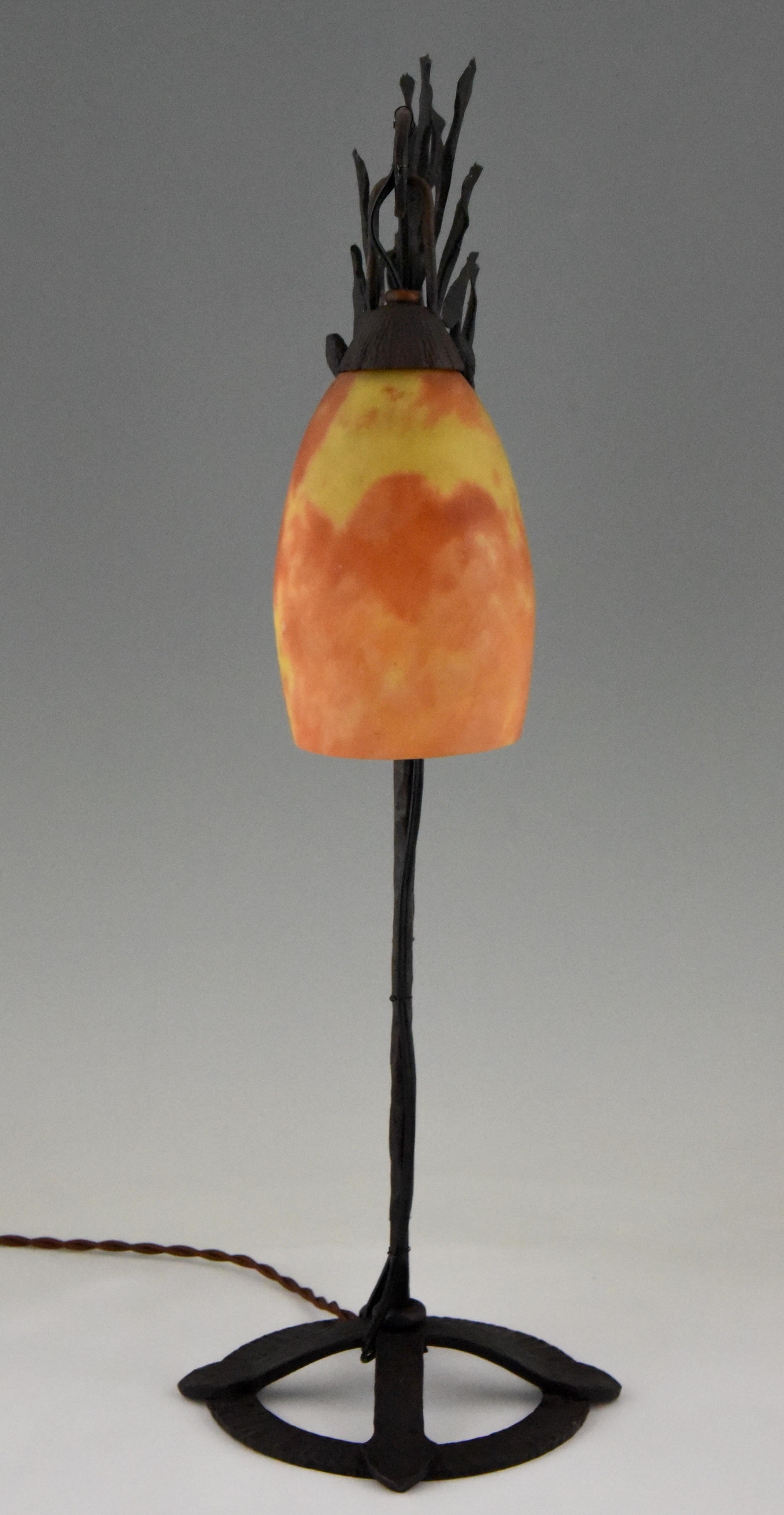 Art Deco Daum Glass Lamp Wrought Iron Base Daum, 1924 1