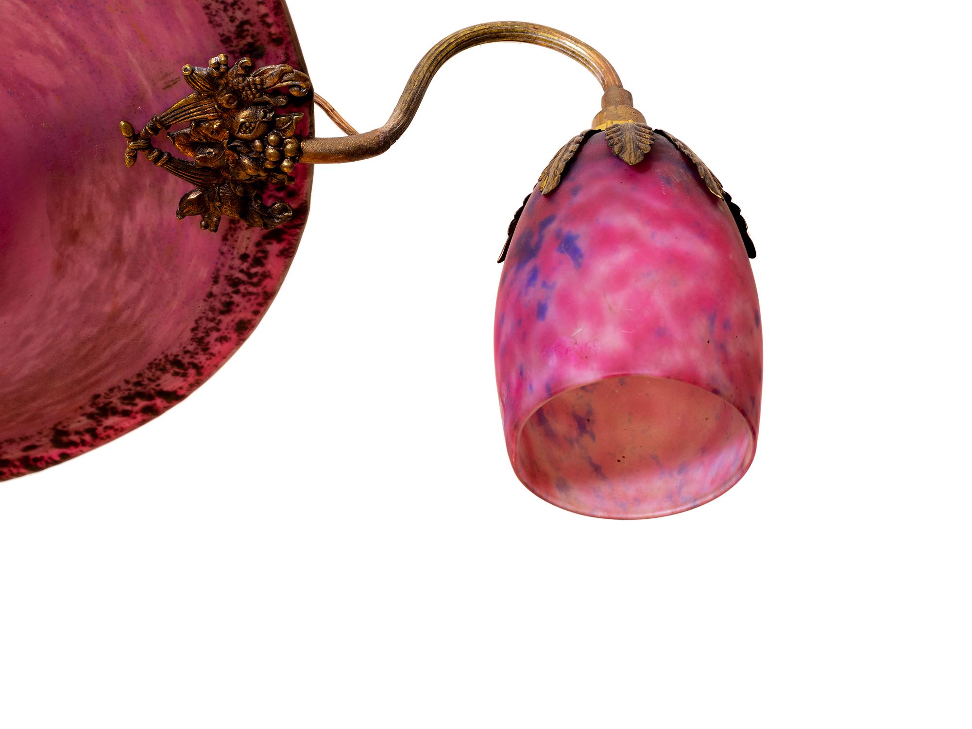 Art Deco Daum Pink Glass Chandelier In Good Condition For Sale In Lisbon, PT