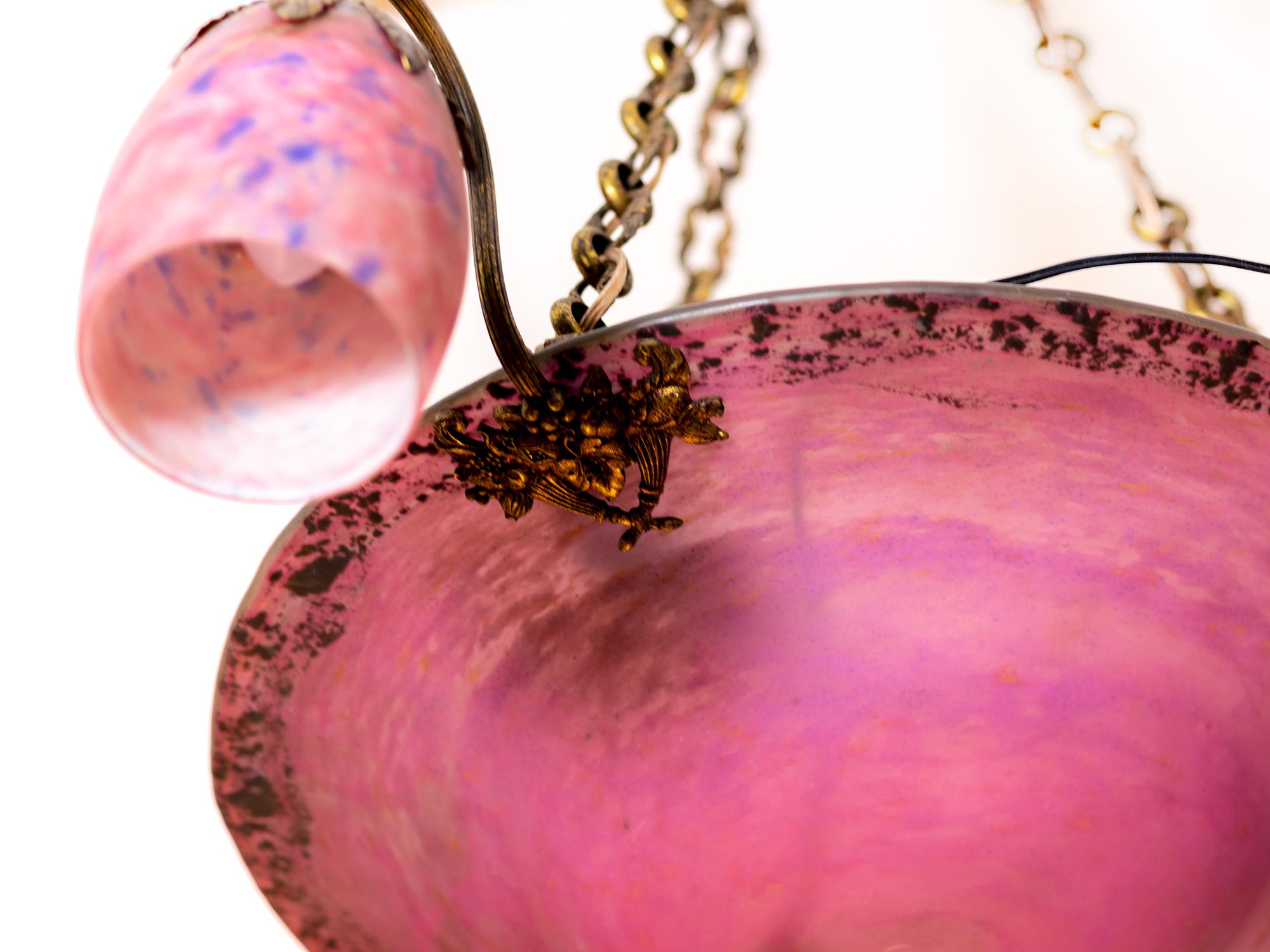 Early 20th Century Art Deco Daum Pink Glass Chandelier For Sale