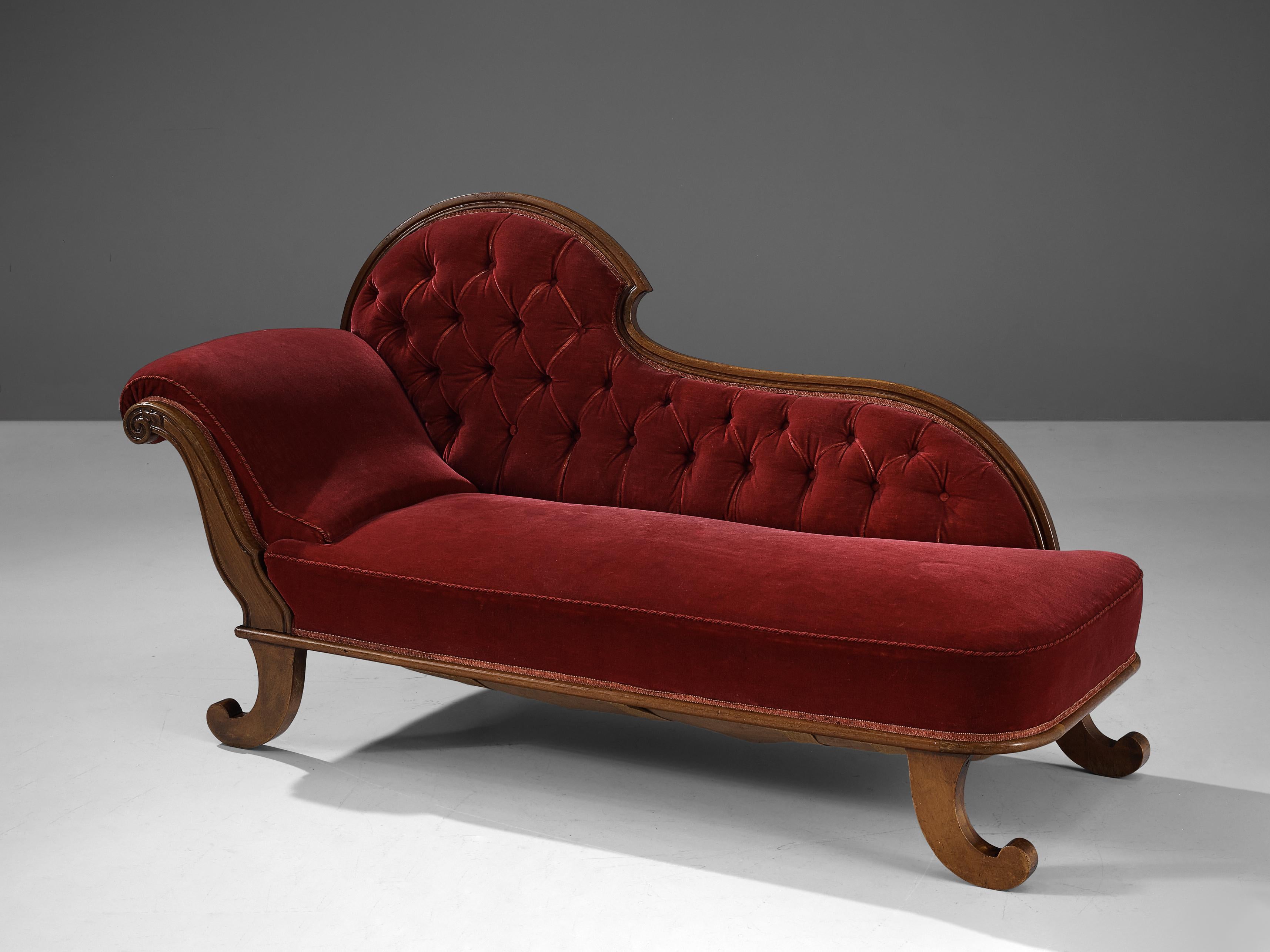 French Art Deco Daybed in Red Velvet and Walnut