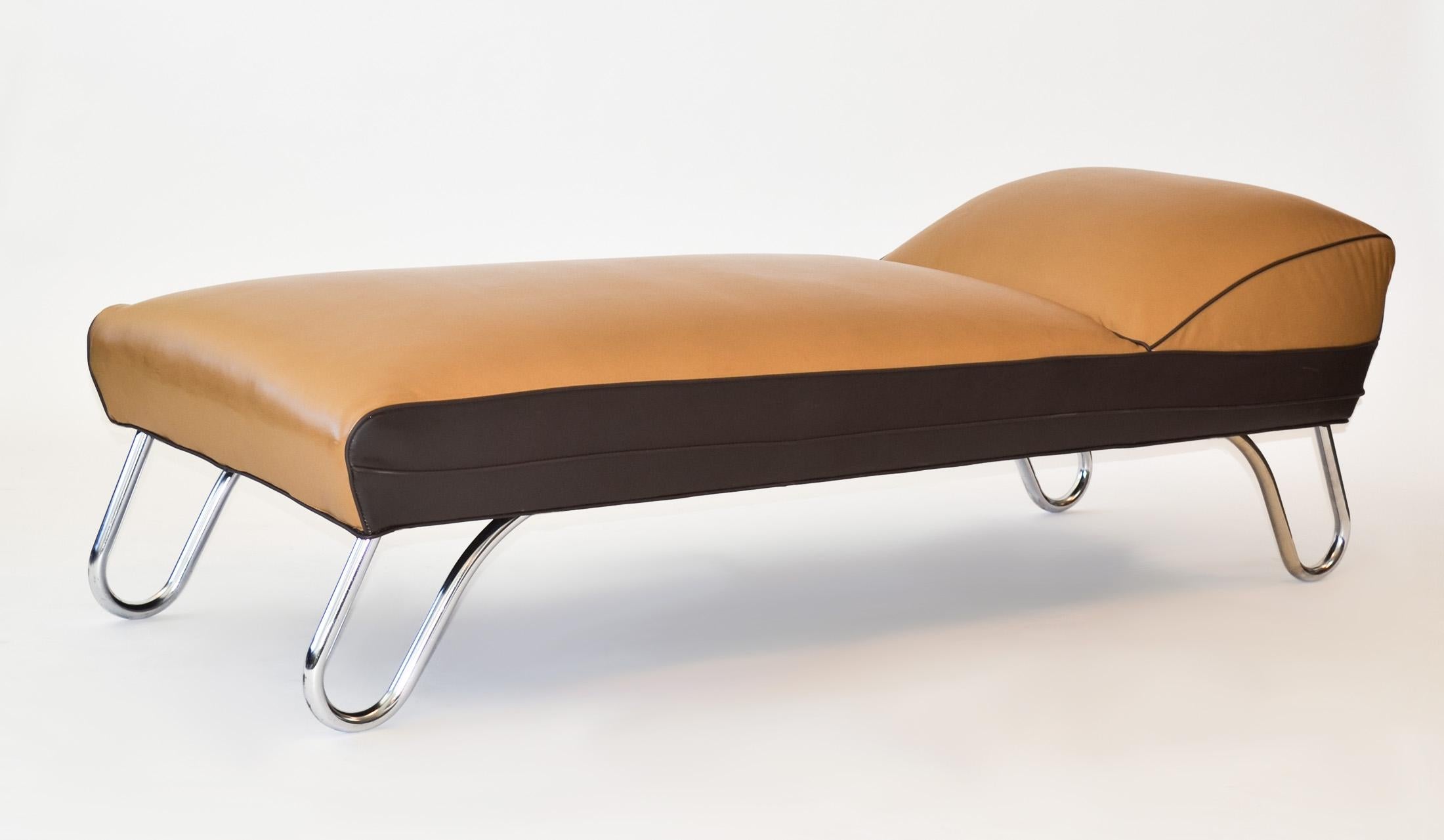 Méridienne Art Déco, KEM Weber pour Lloyd, design industriel profilé des années 1930
Chaise longue ou lit de jour 