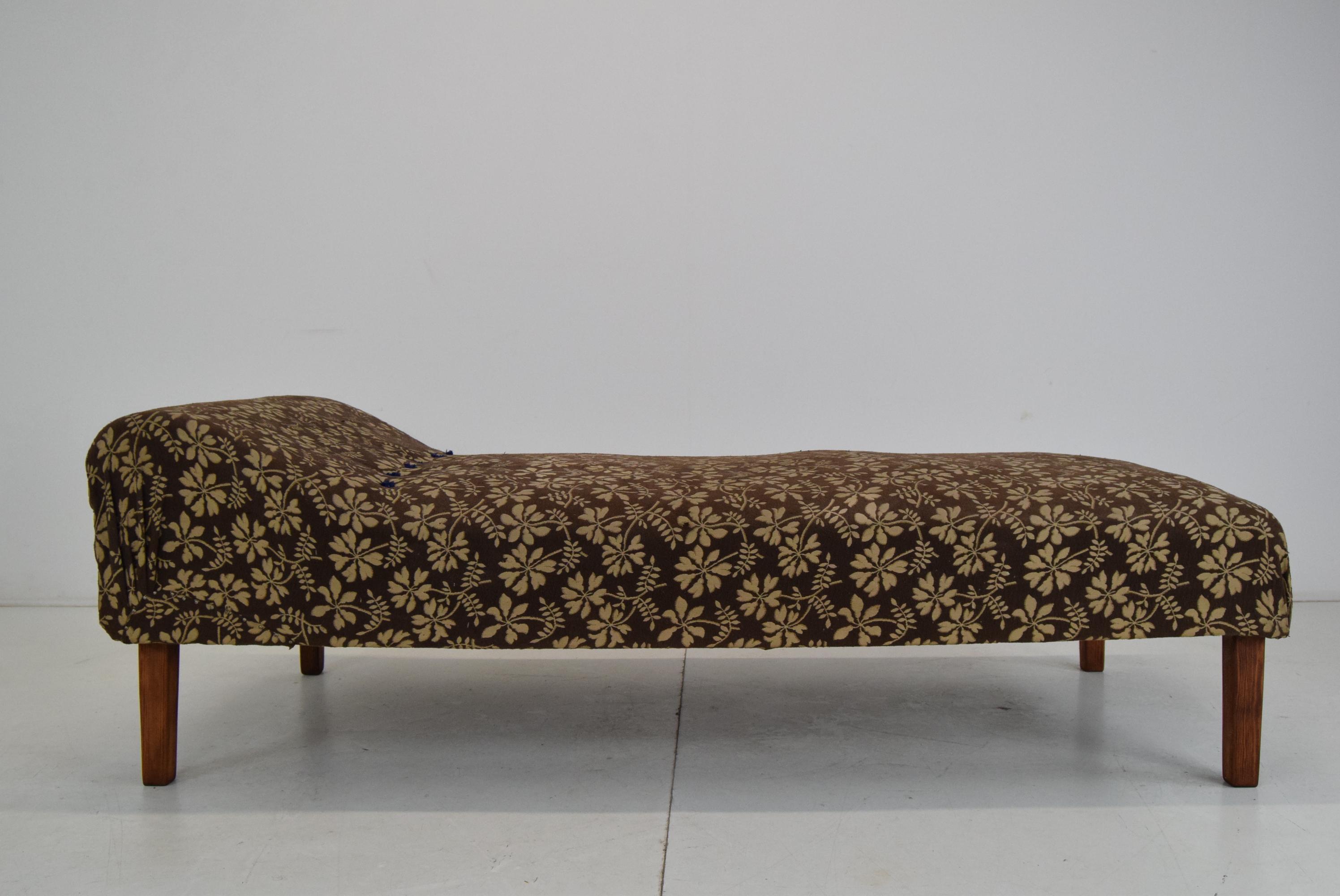 Czech Art Deco Daybed, circa 1930's For Sale