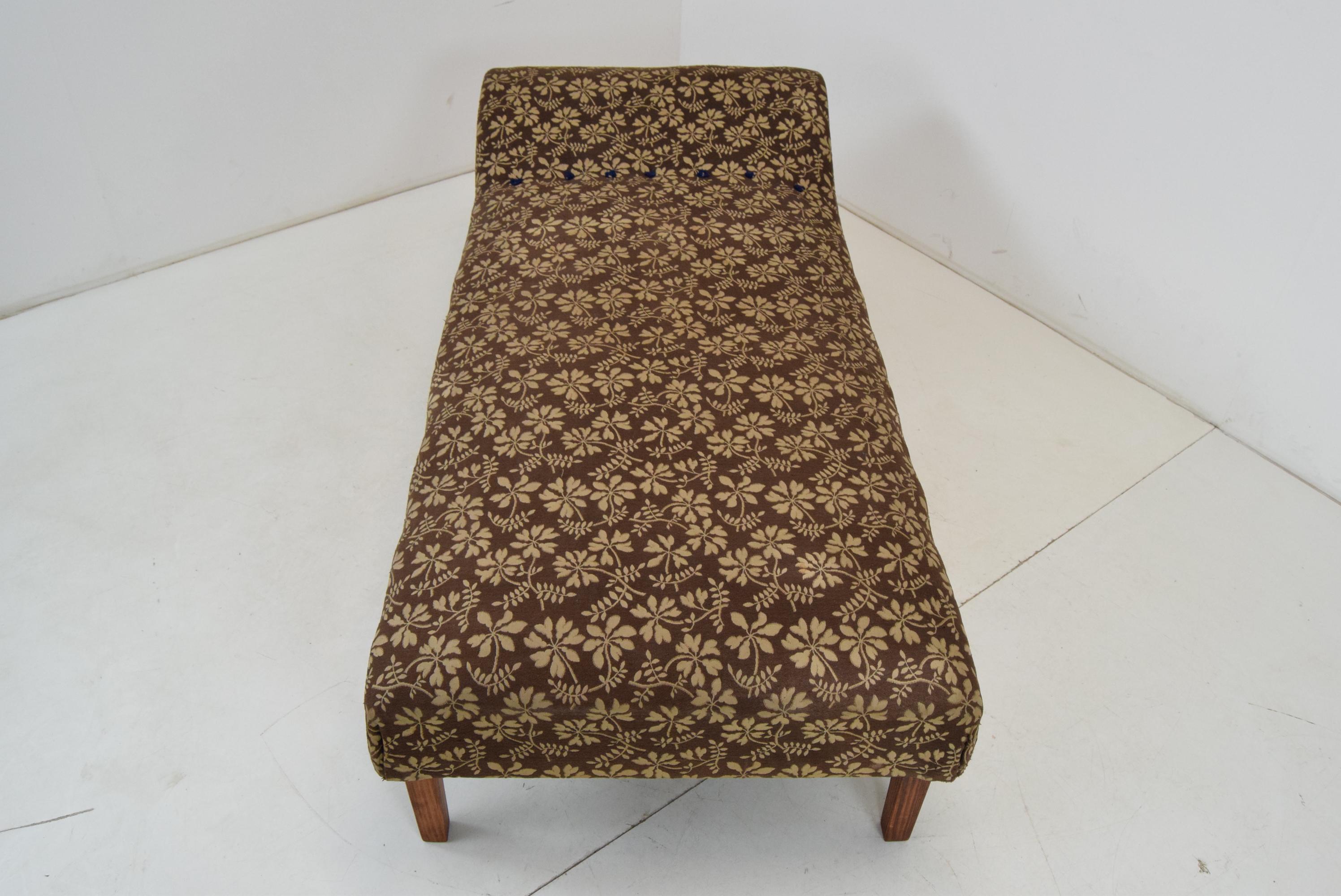 Letto da giorno Art Deco, anni '30 circa In condizioni buone in vendita a Praha, CZ