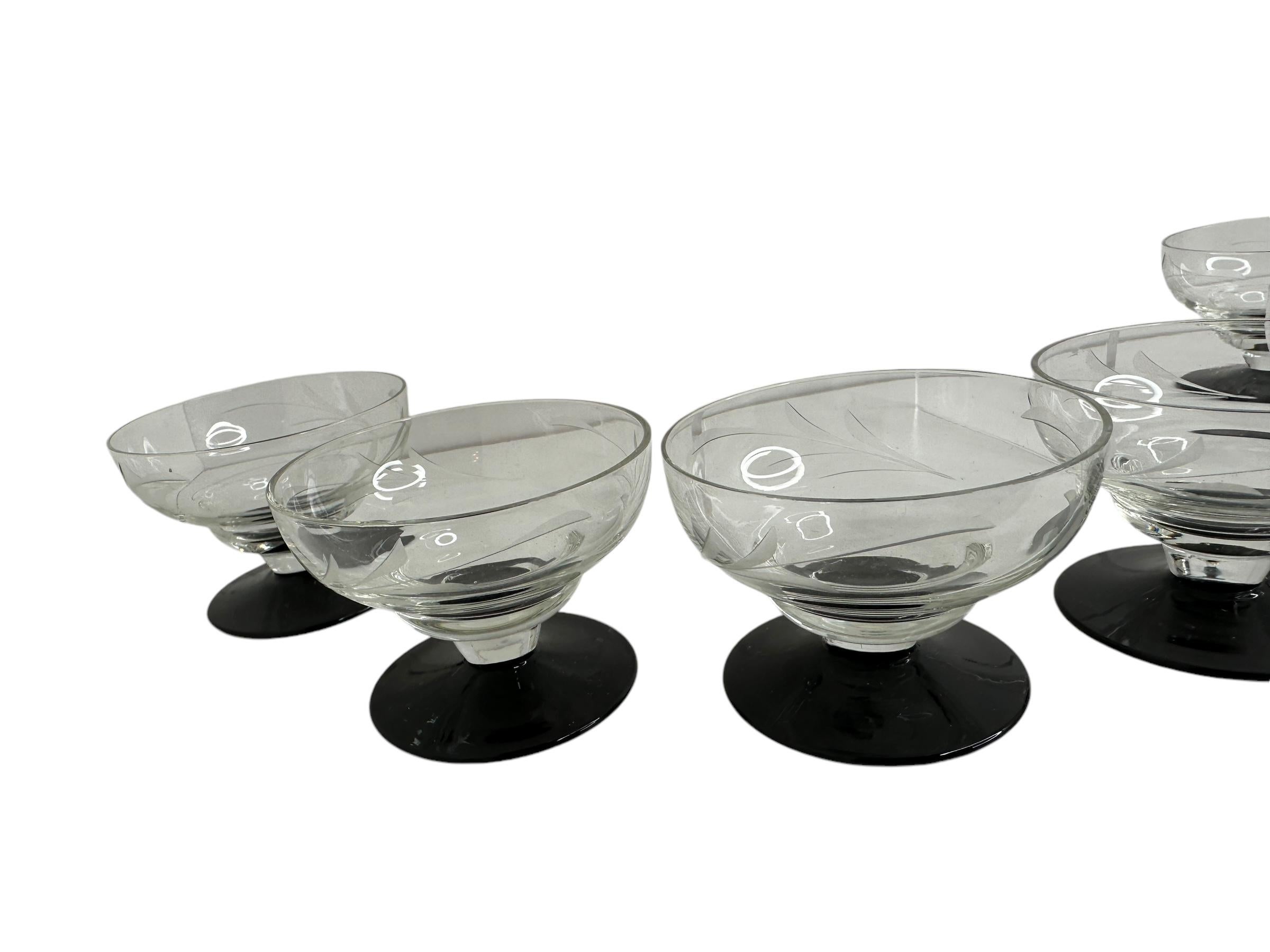Art Deco Decanter & 6 Glasses Set Clear & Black, Vintage German 1930s In Good Condition For Sale In Nuernberg, DE