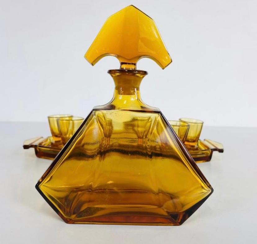 Art Deco Decanter Carafe Set with Glasses and Tray, Bohemia Glass, circa 1930 In Good Condition In Chorzów, PL