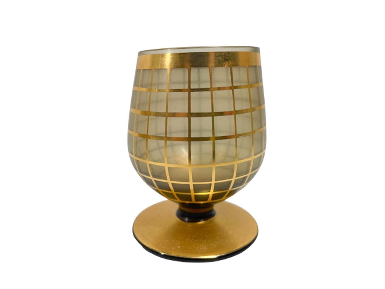 Art Deco Decanter Set, Ball Shaped Decanter & Snifter Shape Glass with Gold Grid For Sale 2