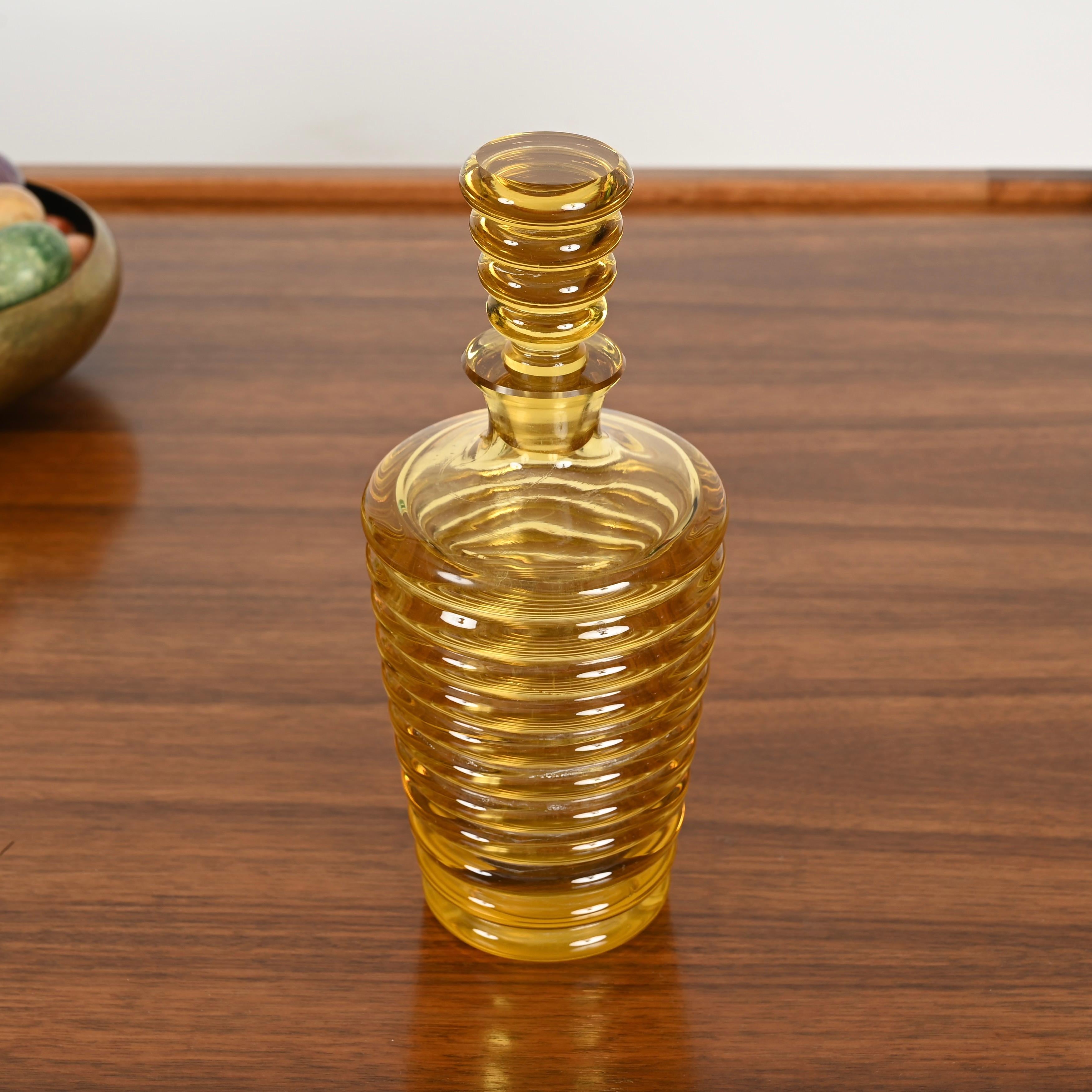 Art Decor Flasche aus gelbem mundgeblasenem Murano-Glas Italienisch, 1930er Jahre im Angebot 4