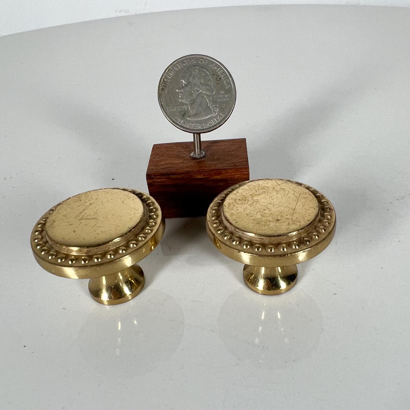 Art Deco Decorative Brass Round Drawer Pulls Set of 4 For Sale 1